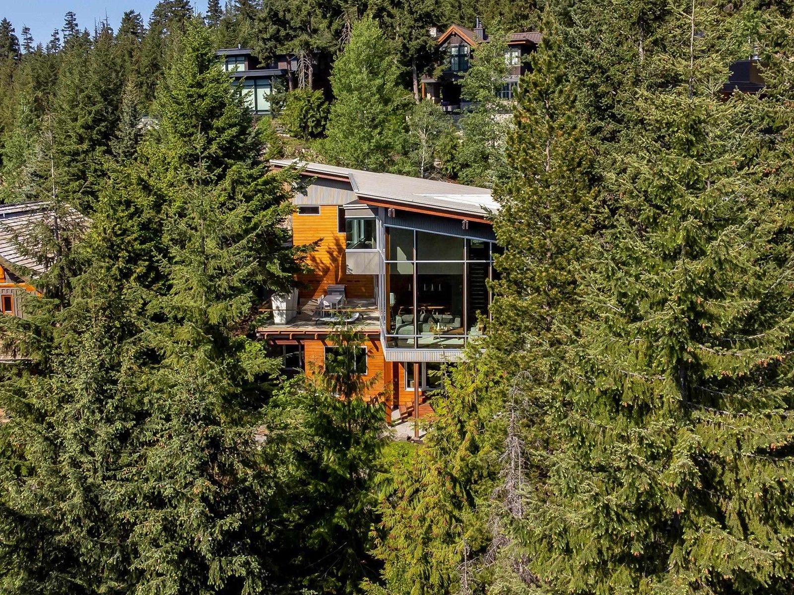 7452 Treetop Lane, Whistler, British Columbia  V8E 0E9 - Photo 37 - R2781882