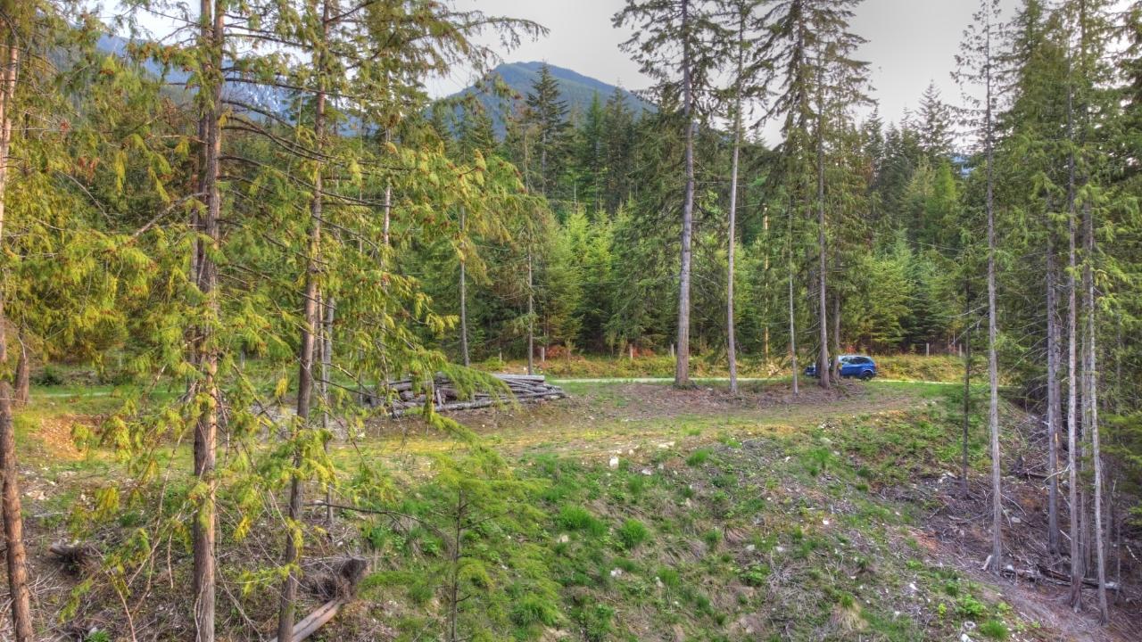 8315 Chanton Road, Procter, British Columbia  V0G 1V0 - Photo 5 - 2471252