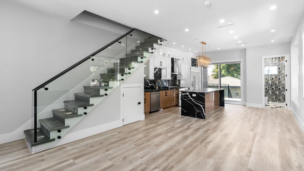 3390 E 49th Avenue, Vancouver, British Columbia  V5S 1L8 - Photo 3 - R2785051