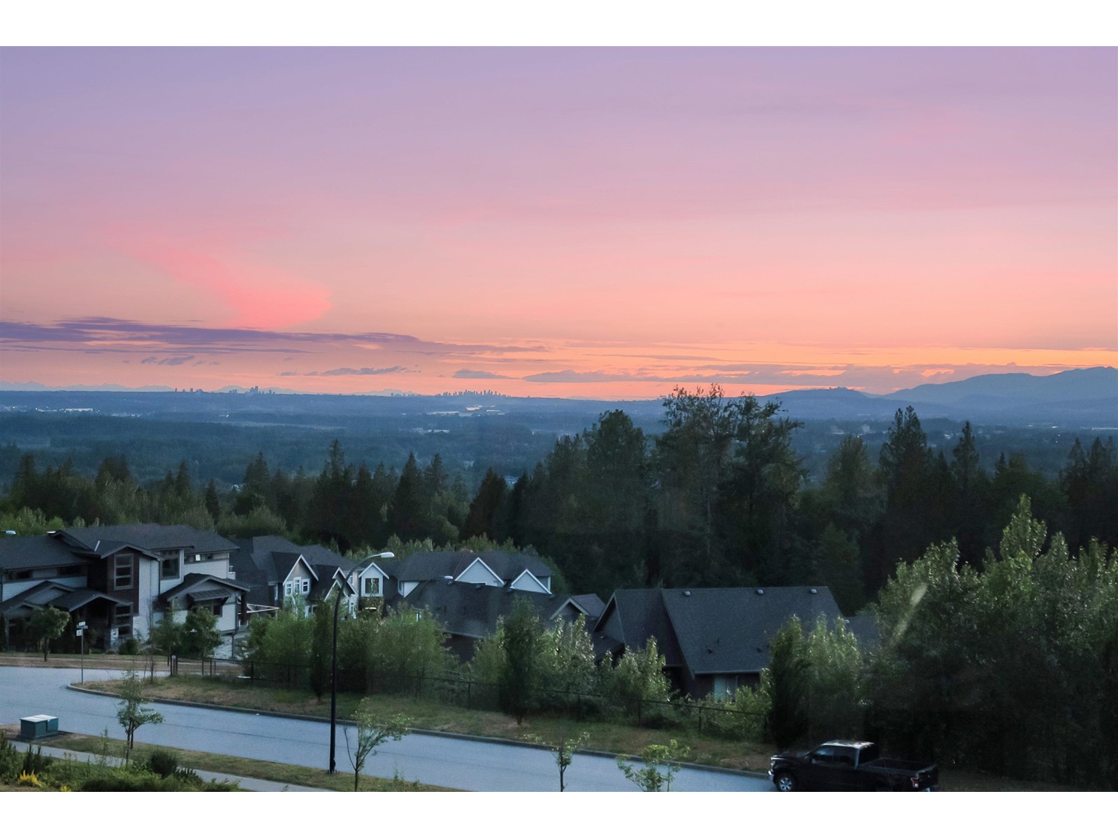 10980 Carmichael Street, Maple Ridge, British Columbia  V2W 0H3 - Photo 32 - R2785109