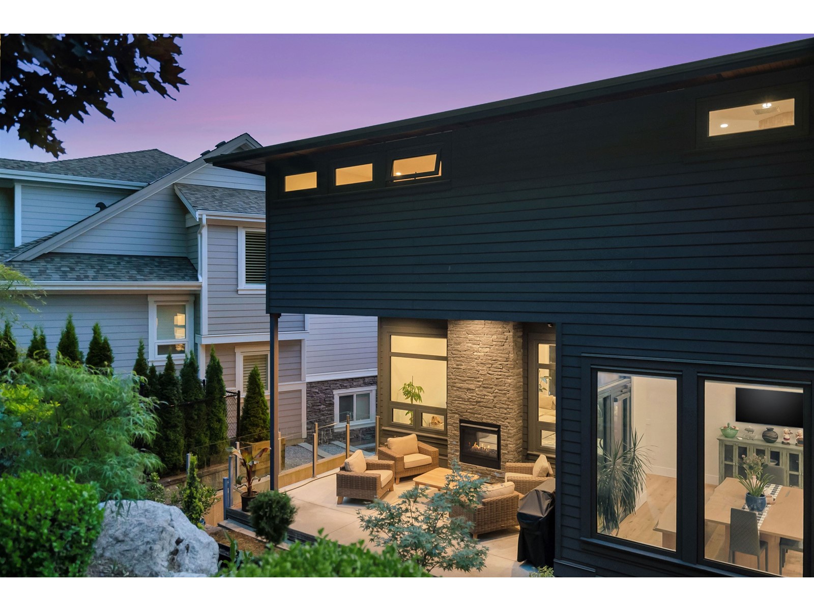 10980 Carmichael Street, Maple Ridge, British Columbia  V2W 0H3 - Photo 6 - R2785109