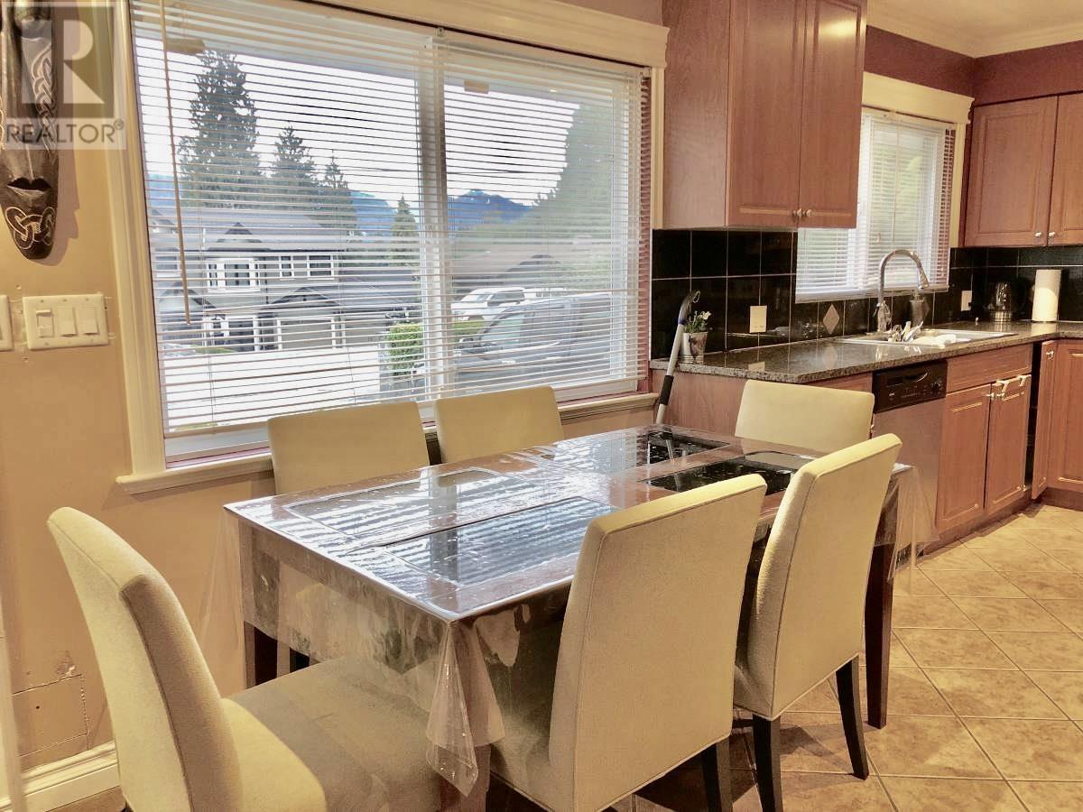 1340 Willow Way, Coquitlam, British Columbia  V3J 5M3 - Photo 9 - R2785426