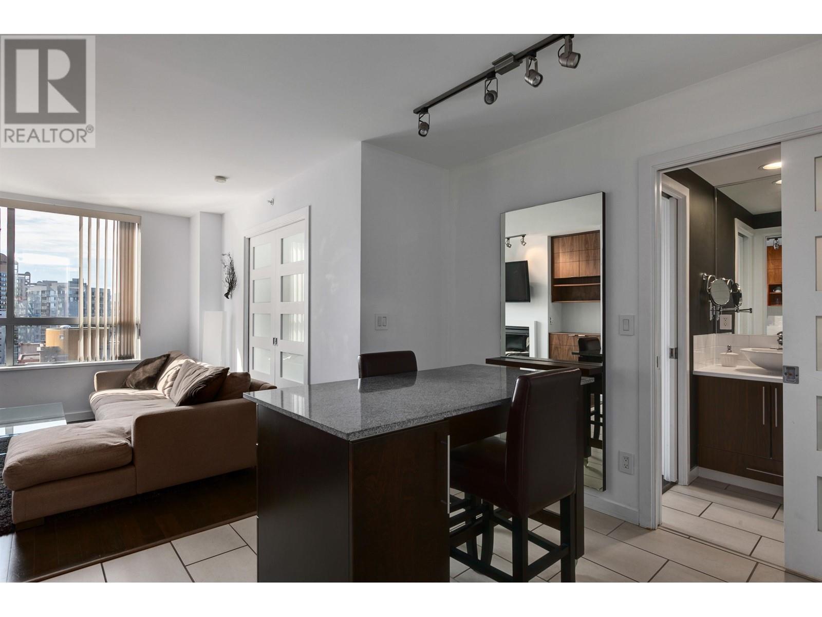 1909 1225 Richards Street, Vancouver, British Columbia  V6B 1E6 - Photo 2 - R2785711