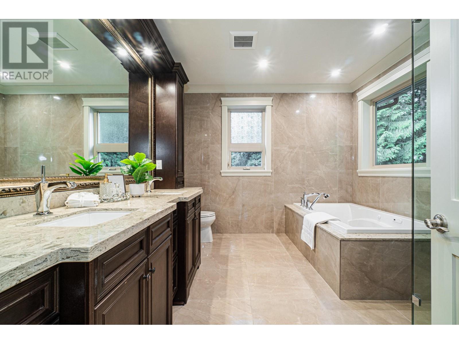 1819 Fulton Avenue, West Vancouver, British Columbia  V7V 0A7 - Photo 25 - R2785376