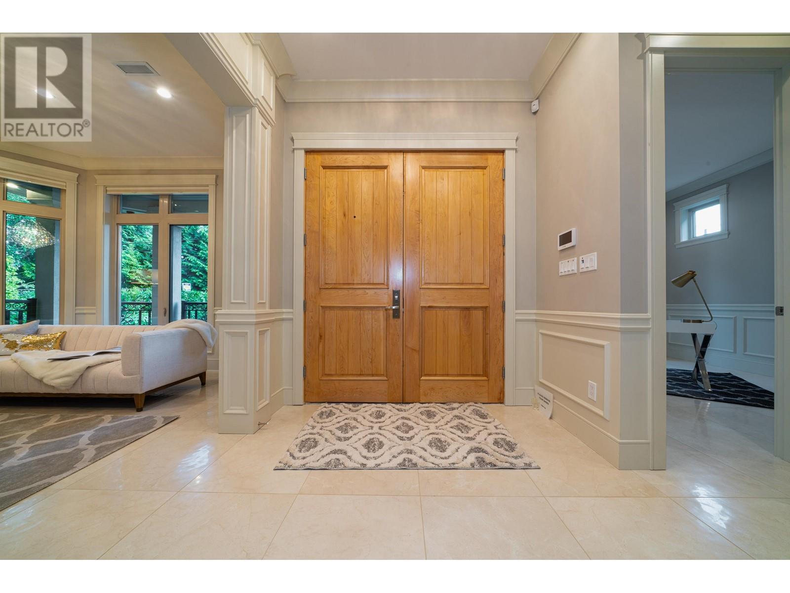 1819 Fulton Avenue, West Vancouver, British Columbia  V7V 0A7 - Photo 2 - R2785376