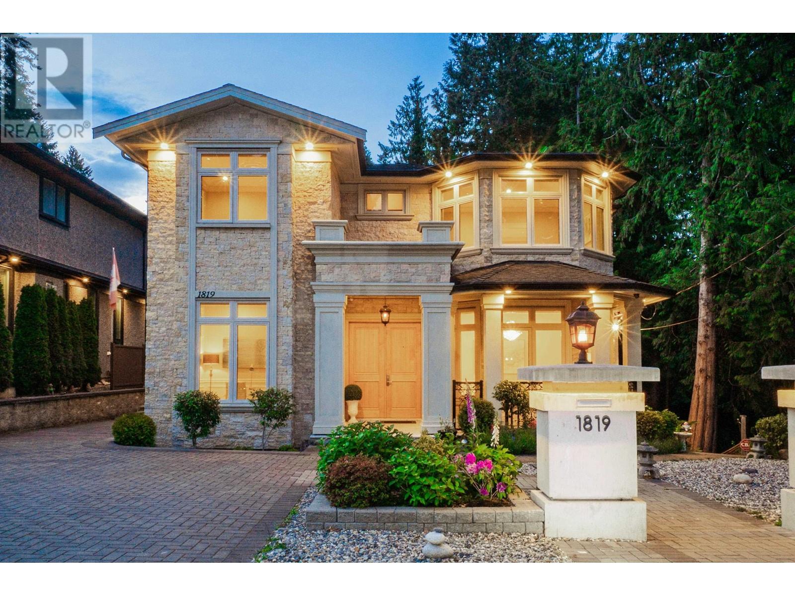 1819 Fulton Avenue, West Vancouver, British Columbia  V7V 0A7 - Photo 34 - R2785376