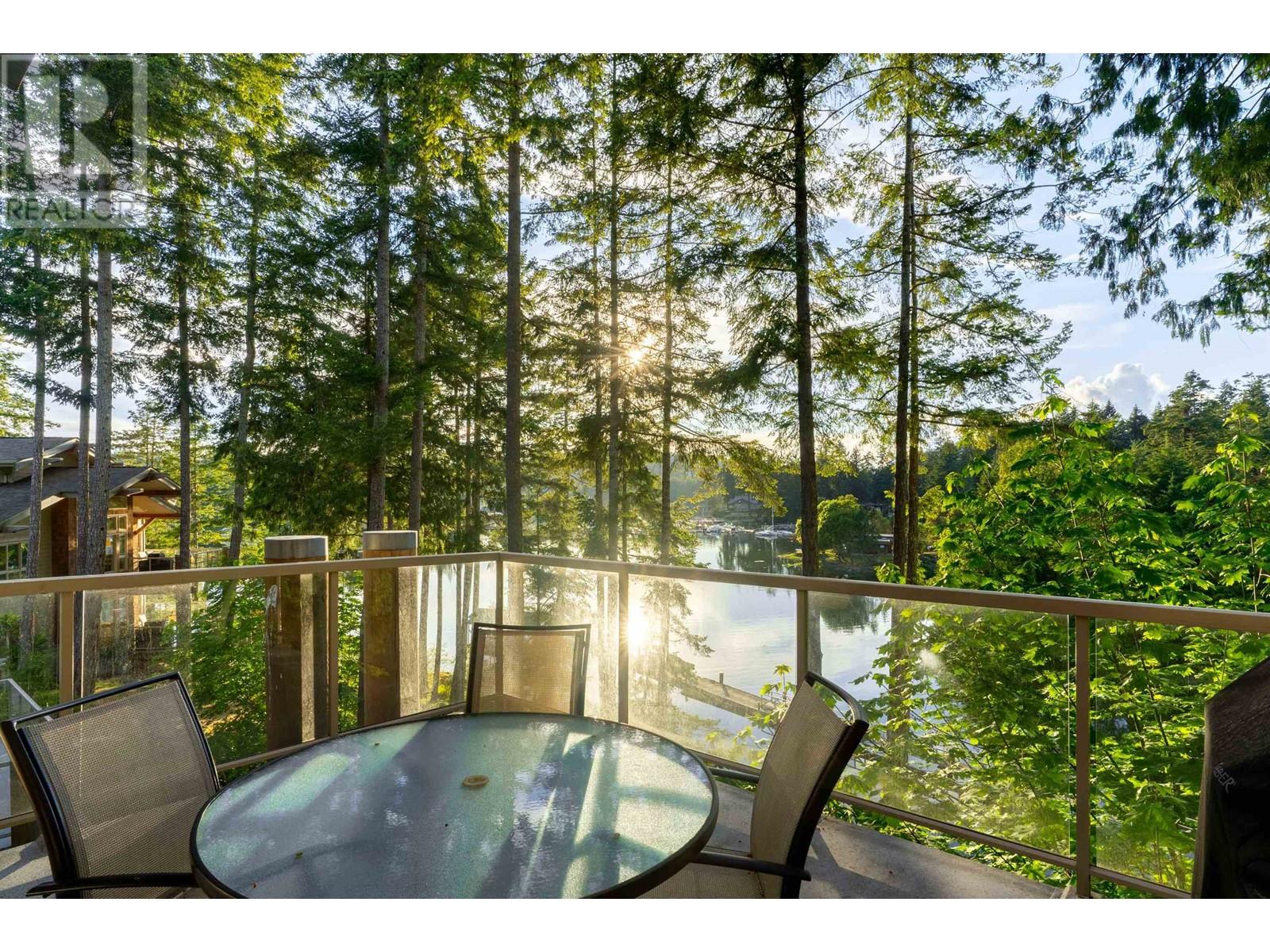 30b 12849 Lagoon Road, Pender Harbour, British Columbia  V0N 2H1 - Photo 3 - R2785535