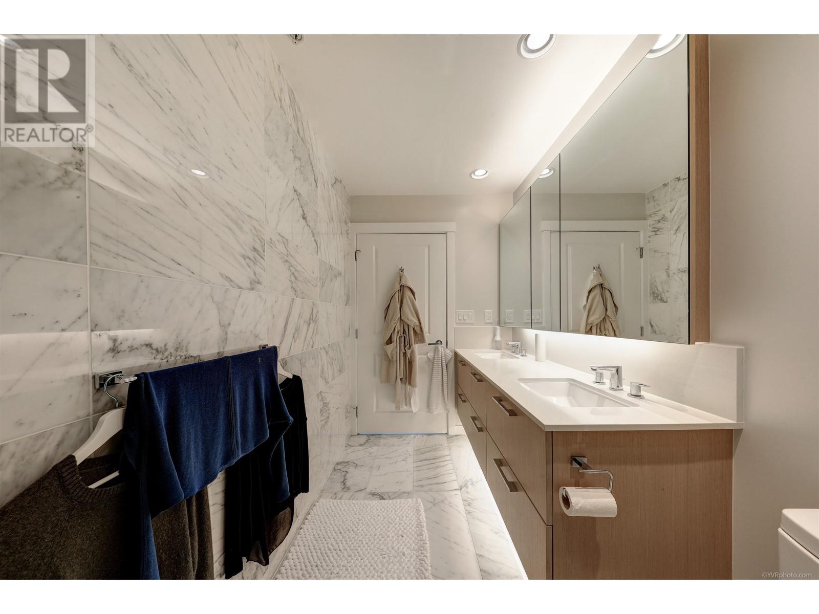 603 3533 Ross Drive, Vancouver, British Columbia  V6S 0L3 - Photo 12 - R2785730