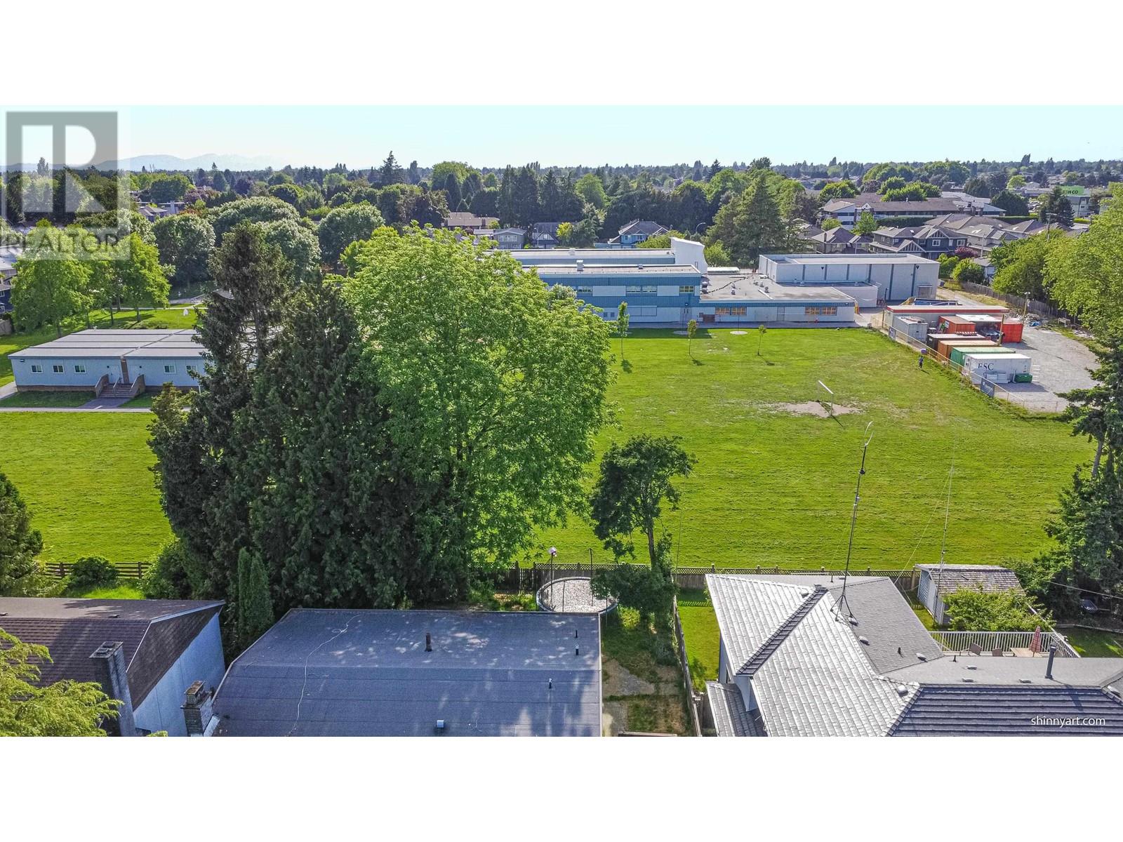 10231 Rosedene Crescent, Richmond, British Columbia  V7A 2P6 - Photo 4 - R2785049