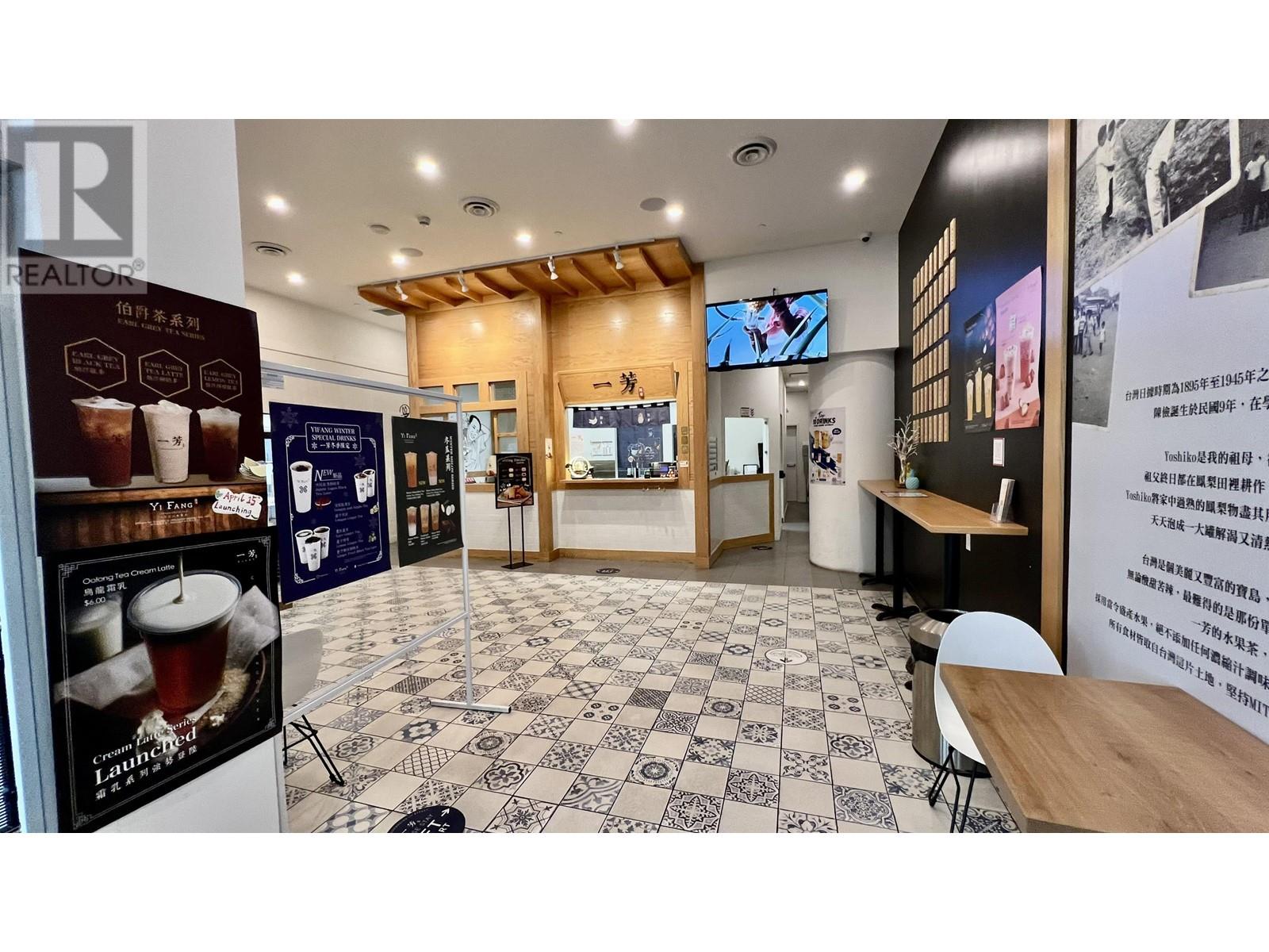 302 470 Sw Marine Drive, Vancouver, British Columbia  V5X 0C7 - Photo 1 - C8052047