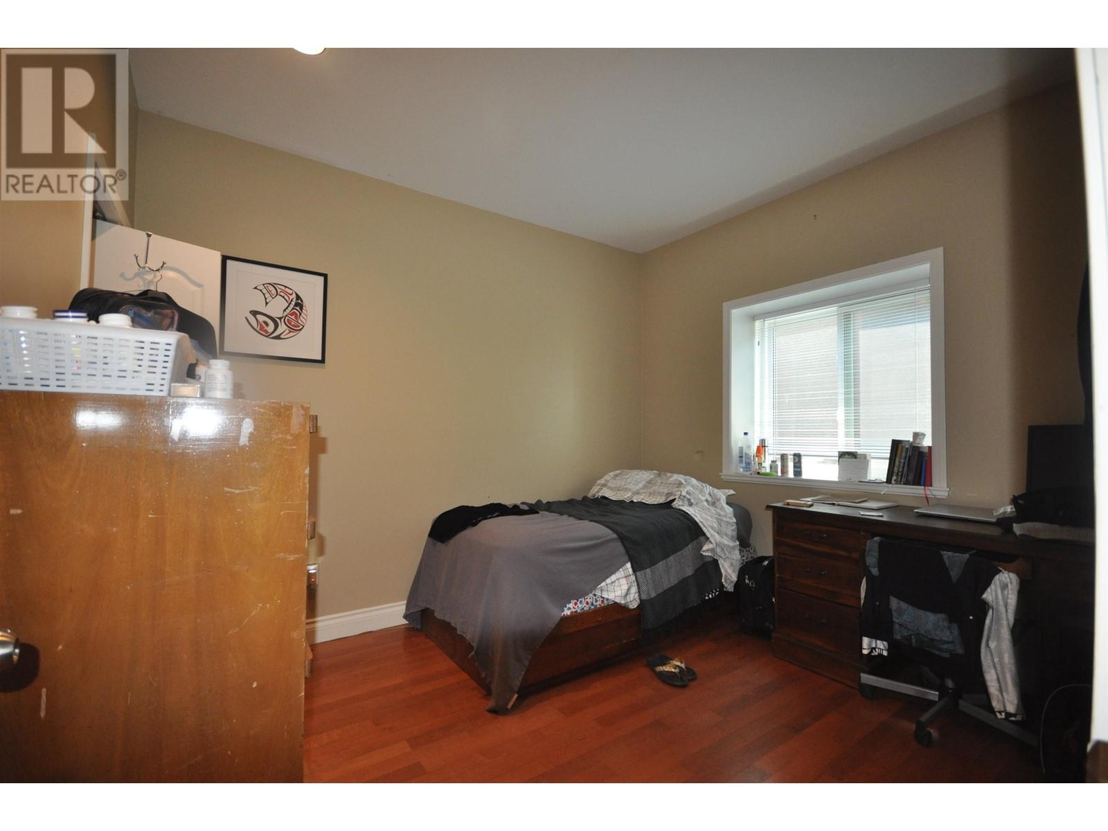 2415 W 13th Avenue, Vancouver, British Columbia  V6K 2S7 - Photo 11 - R2781495