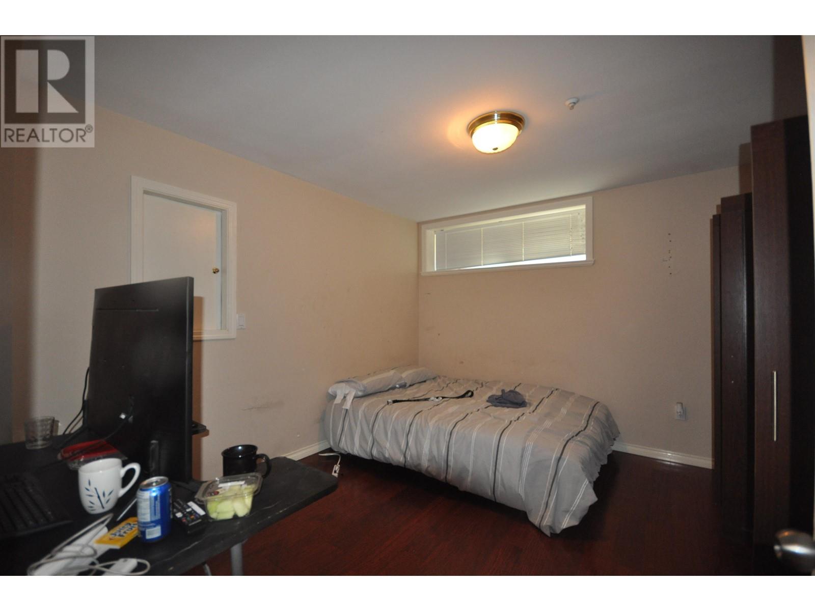 2415 W 13th Avenue, Vancouver, British Columbia  V6K 2S7 - Photo 12 - R2781495