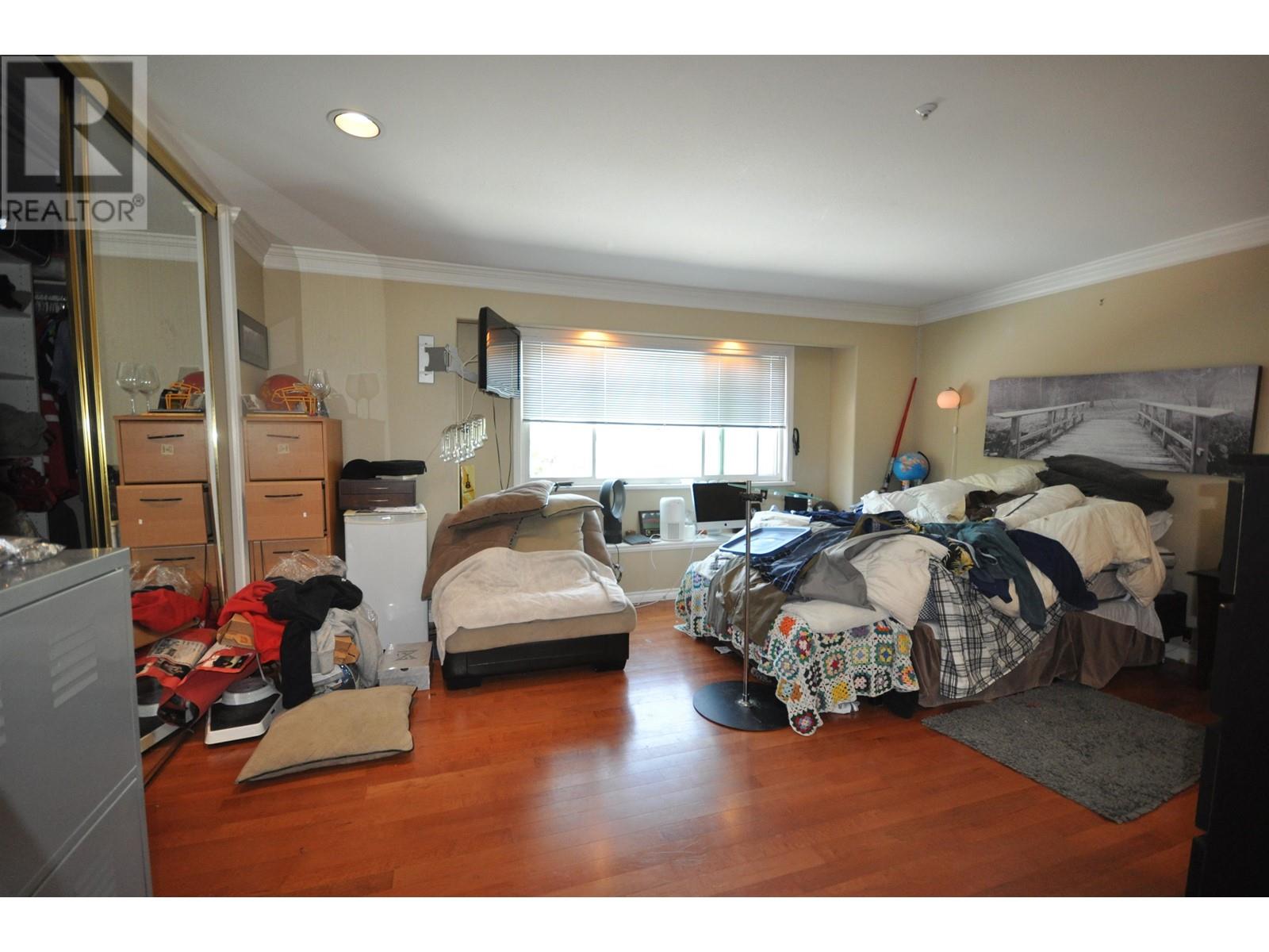 2415 W 13th Avenue, Vancouver, British Columbia  V6K 2S7 - Photo 8 - R2781495