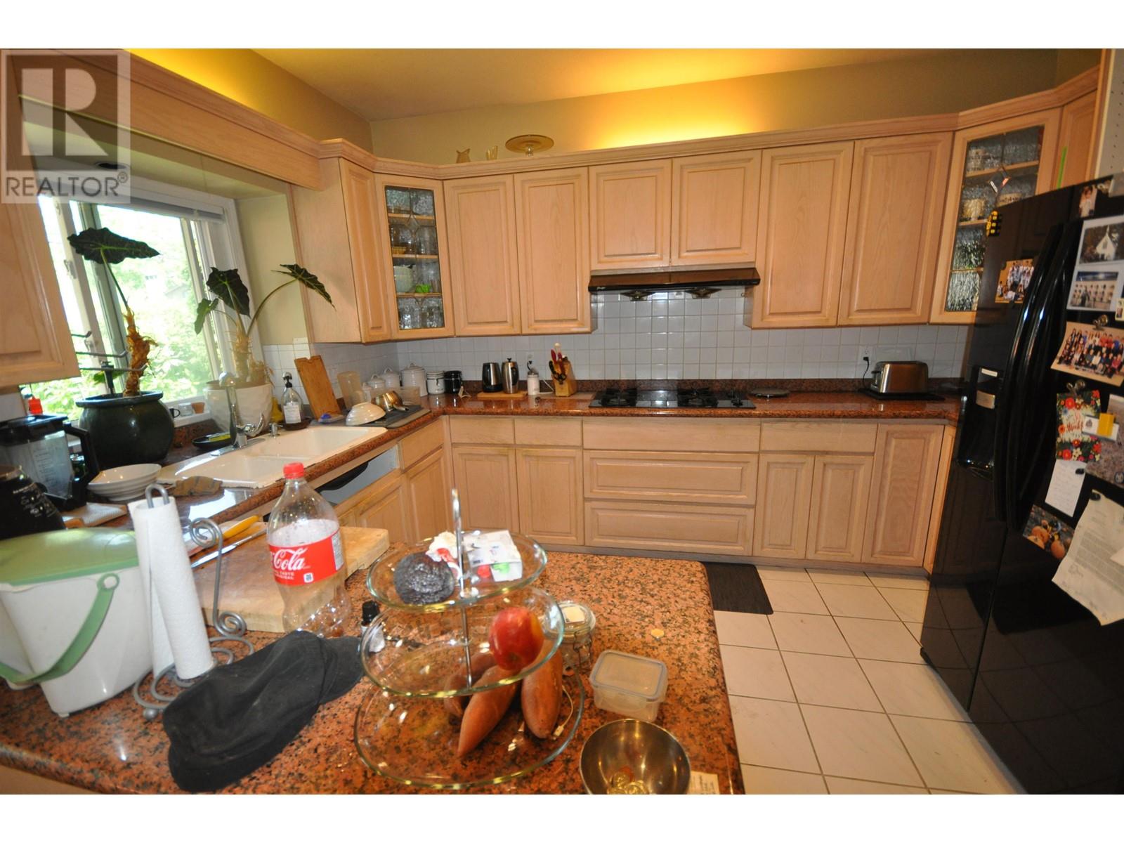 2415 W 13th Avenue, Vancouver, British Columbia  V6K 2S7 - Photo 5 - R2781495