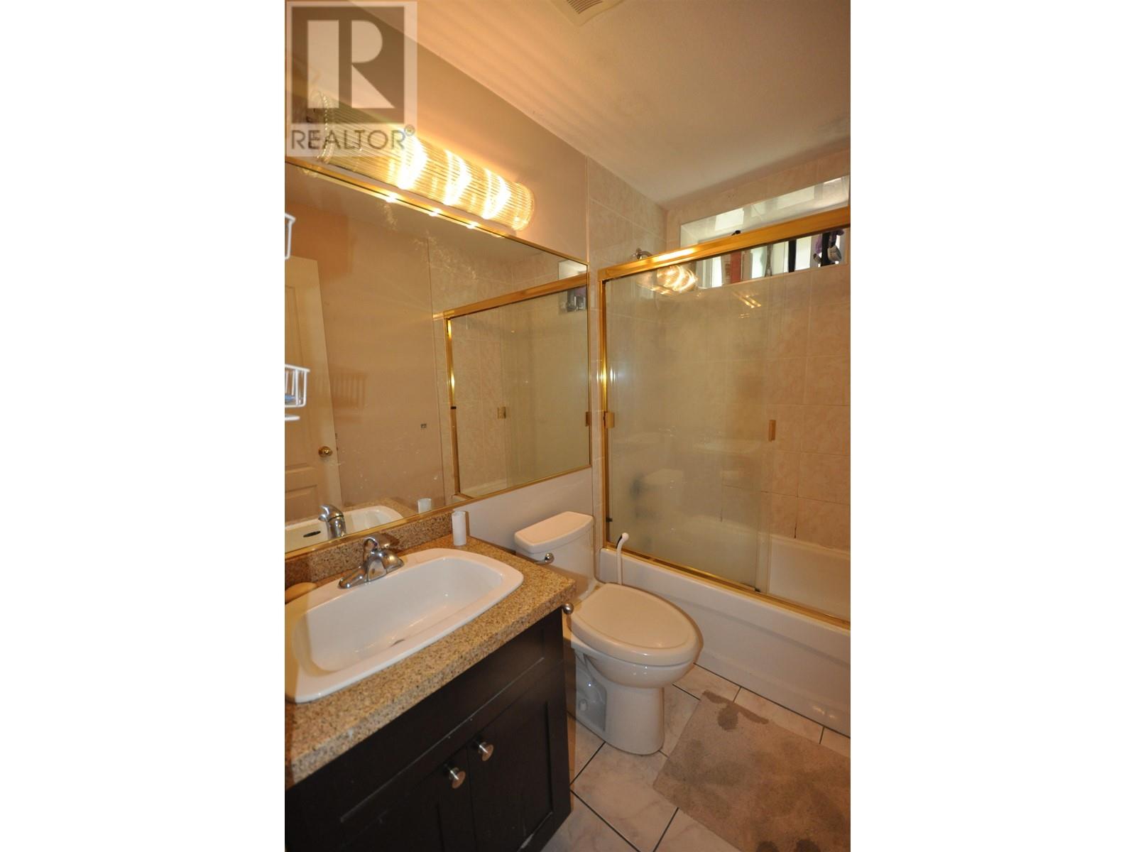 2415 W 13th Avenue, Vancouver, British Columbia  V6K 2S7 - Photo 13 - R2781495
