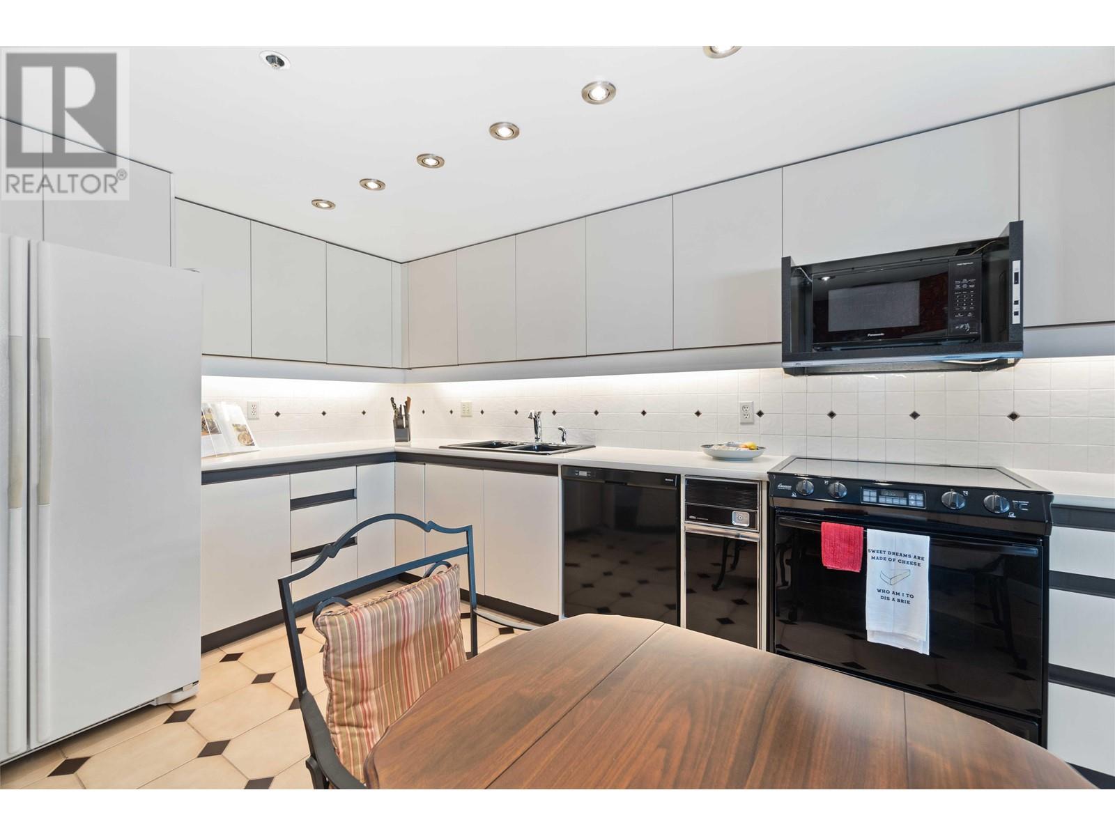 803 1470 Pennyfarthing Drive, Vancouver, British Columbia  V6J 4Y2 - Photo 12 - R2786519