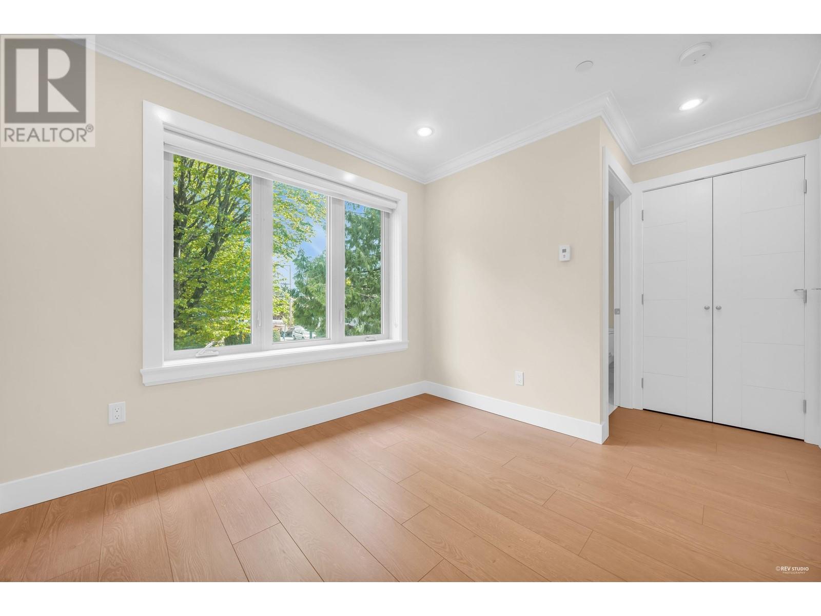 3596 Monmouth Avenue, Vancouver, British Columbia  V5R 5S2 - Photo 11 - R2784446