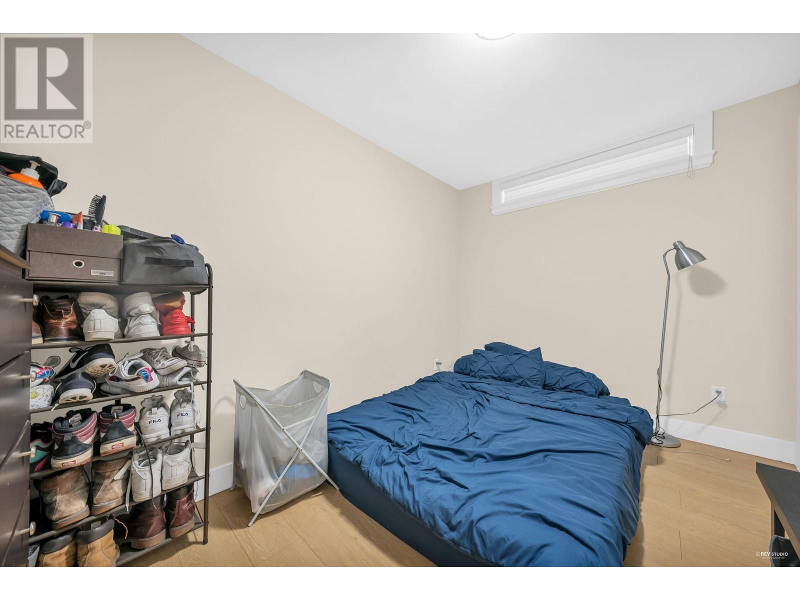 3596 Monmouth Avenue, Vancouver, British Columbia  V5R 5S2 - Photo 9 - R2784446