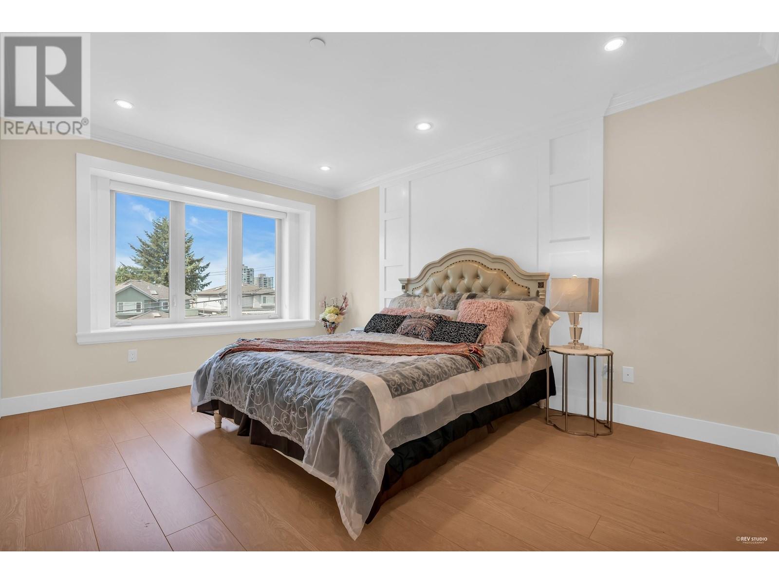 3596 Monmouth Avenue, Vancouver, British Columbia  V5R 5S2 - Photo 32 - R2784446