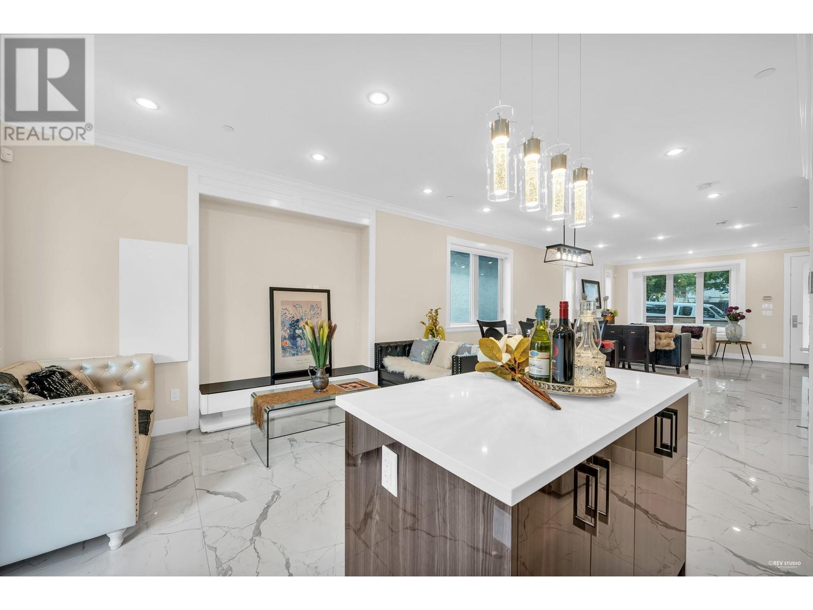 3596 Monmouth Avenue, Vancouver, British Columbia  V5R 5S2 - Photo 28 - R2784446