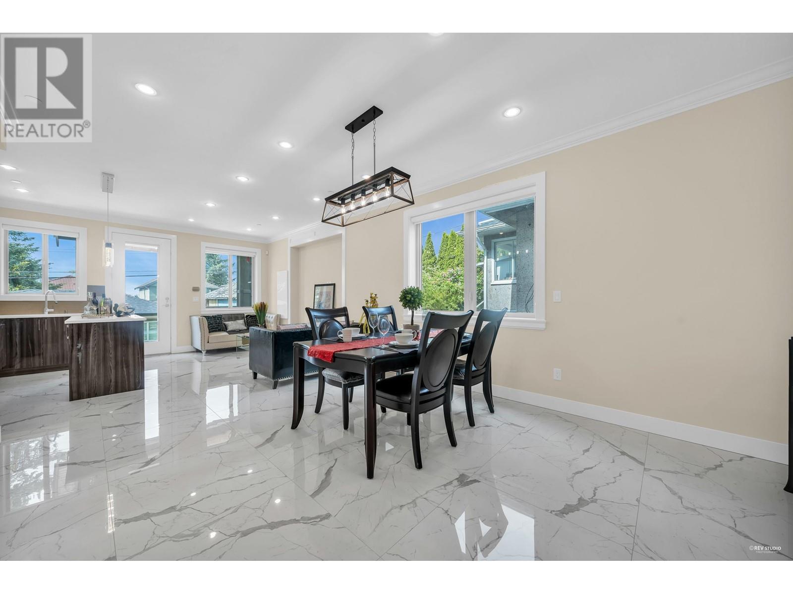 3596 Monmouth Avenue, Vancouver, British Columbia  V5R 5S2 - Photo 15 - R2784446