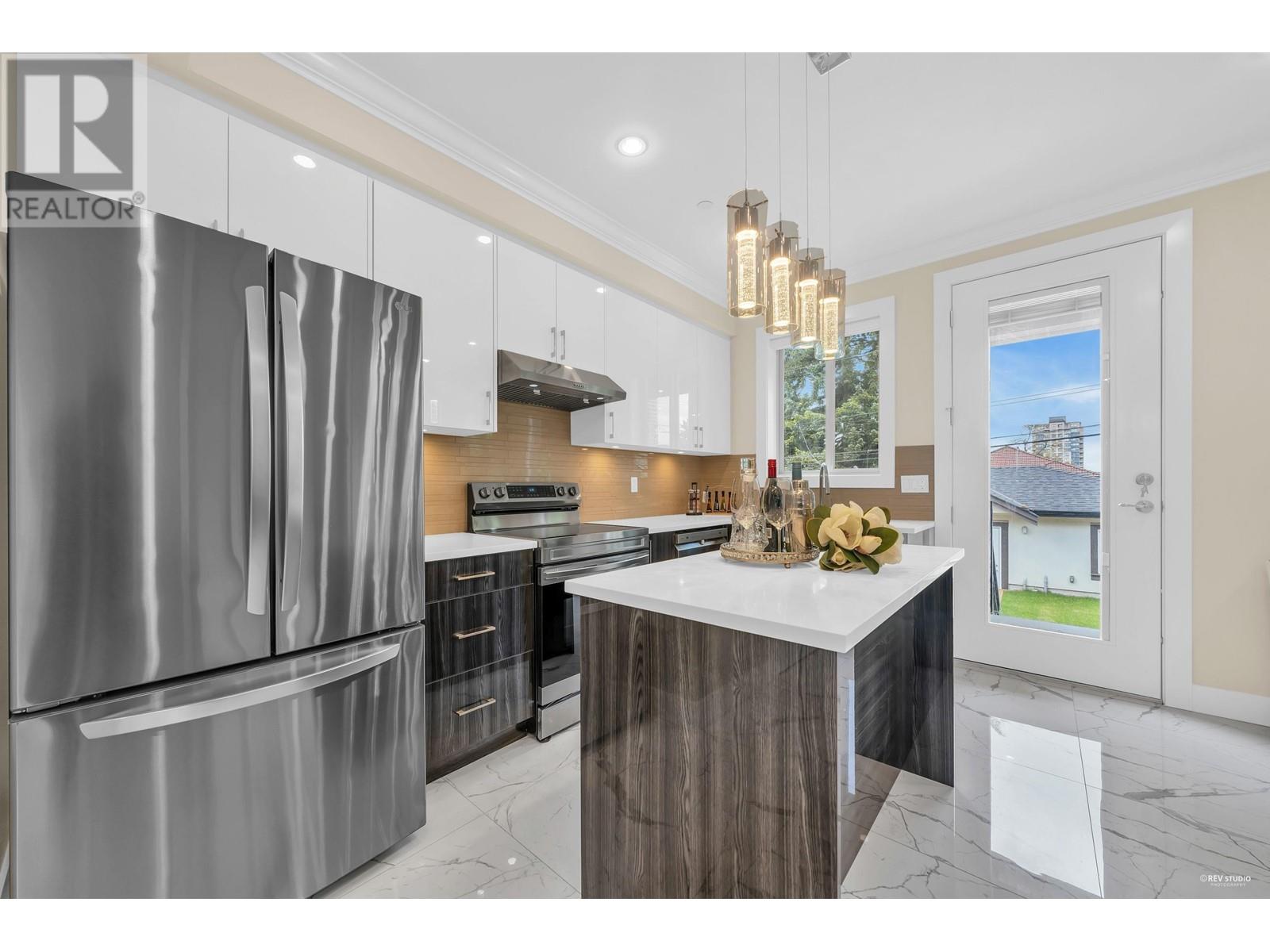 3596 Monmouth Avenue, Vancouver, British Columbia  V5R 5S2 - Photo 26 - R2784446