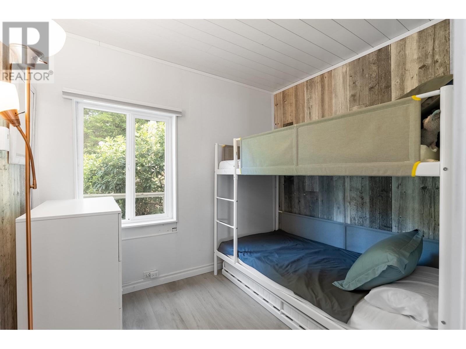 14 Buntzen Bay, North Vancouver, British Columbia  V0V 0V0 - Photo 11 - R2786727