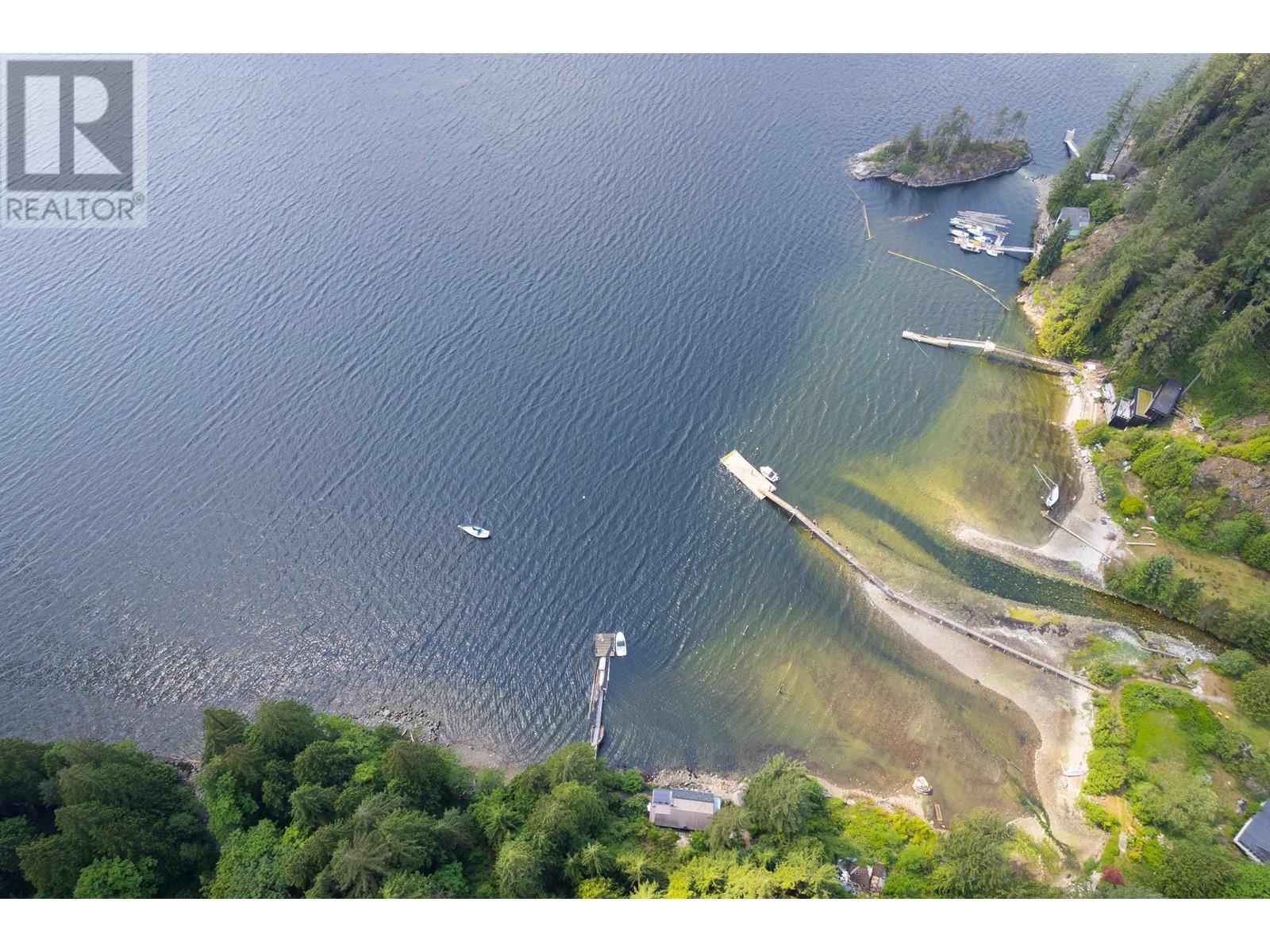 14 Buntzen Bay, North Vancouver, British Columbia  V0V 0V0 - Photo 2 - R2786727