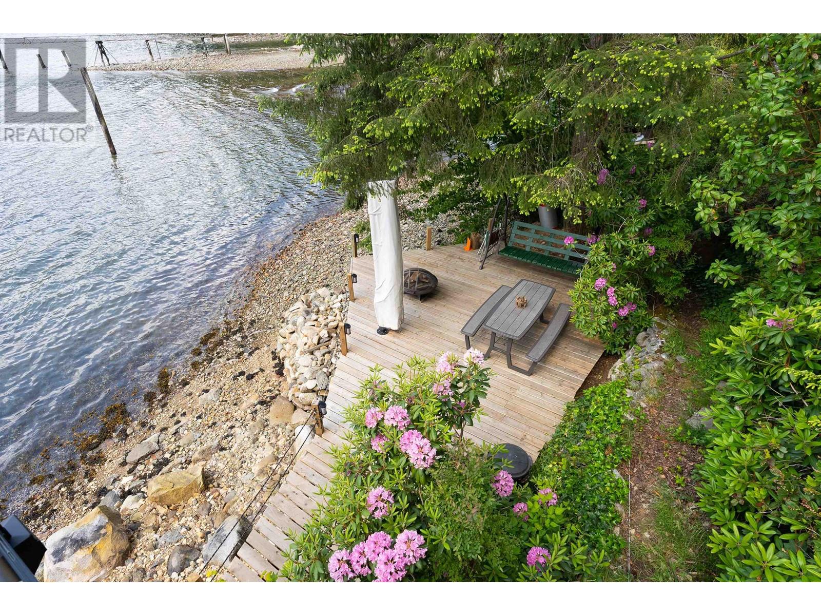 14 Buntzen Bay, North Vancouver, British Columbia  V0V 0V0 - Photo 22 - R2786727