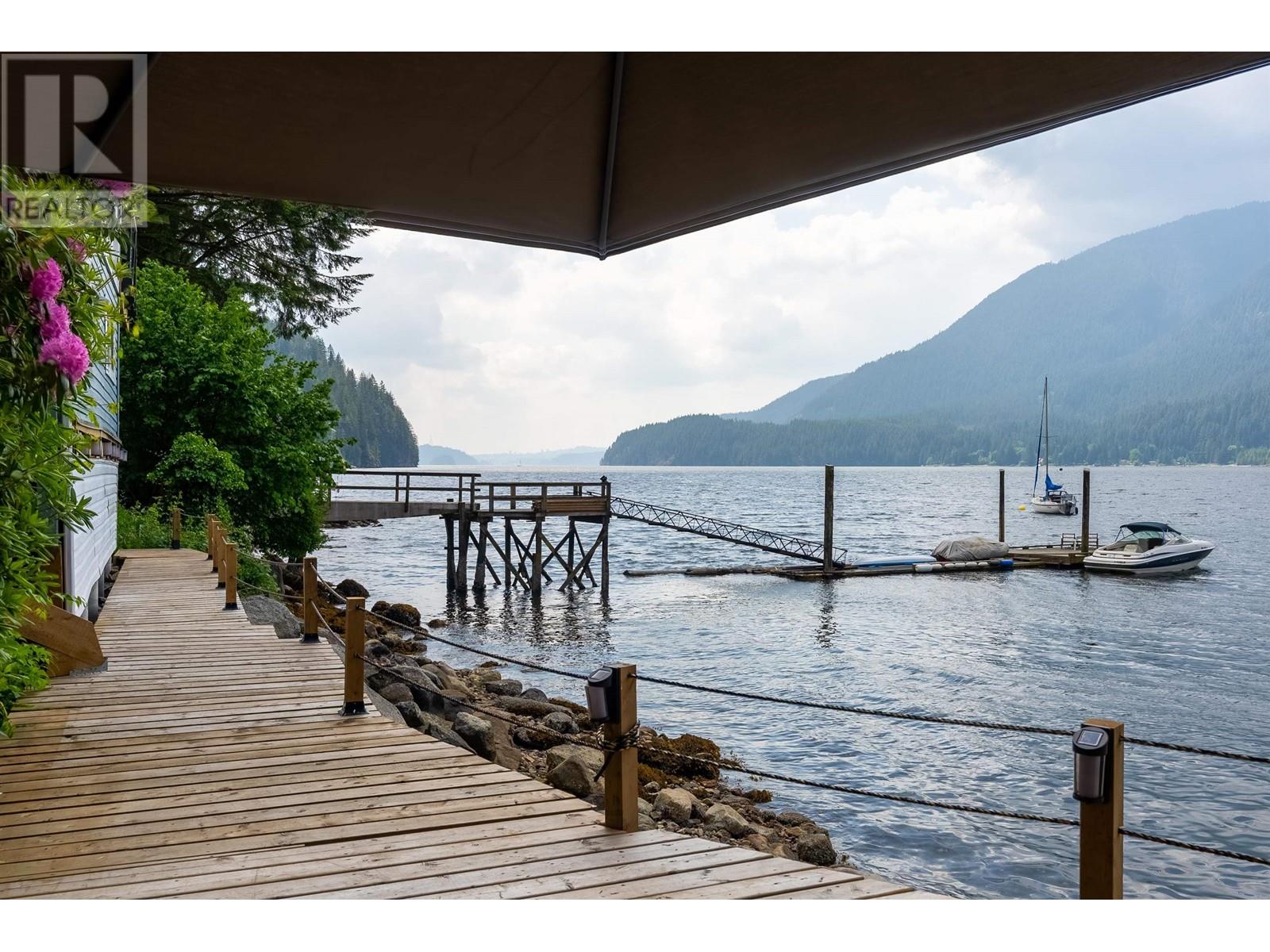 14 Buntzen Bay, North Vancouver, British Columbia  V0V 0V0 - Photo 23 - R2786727