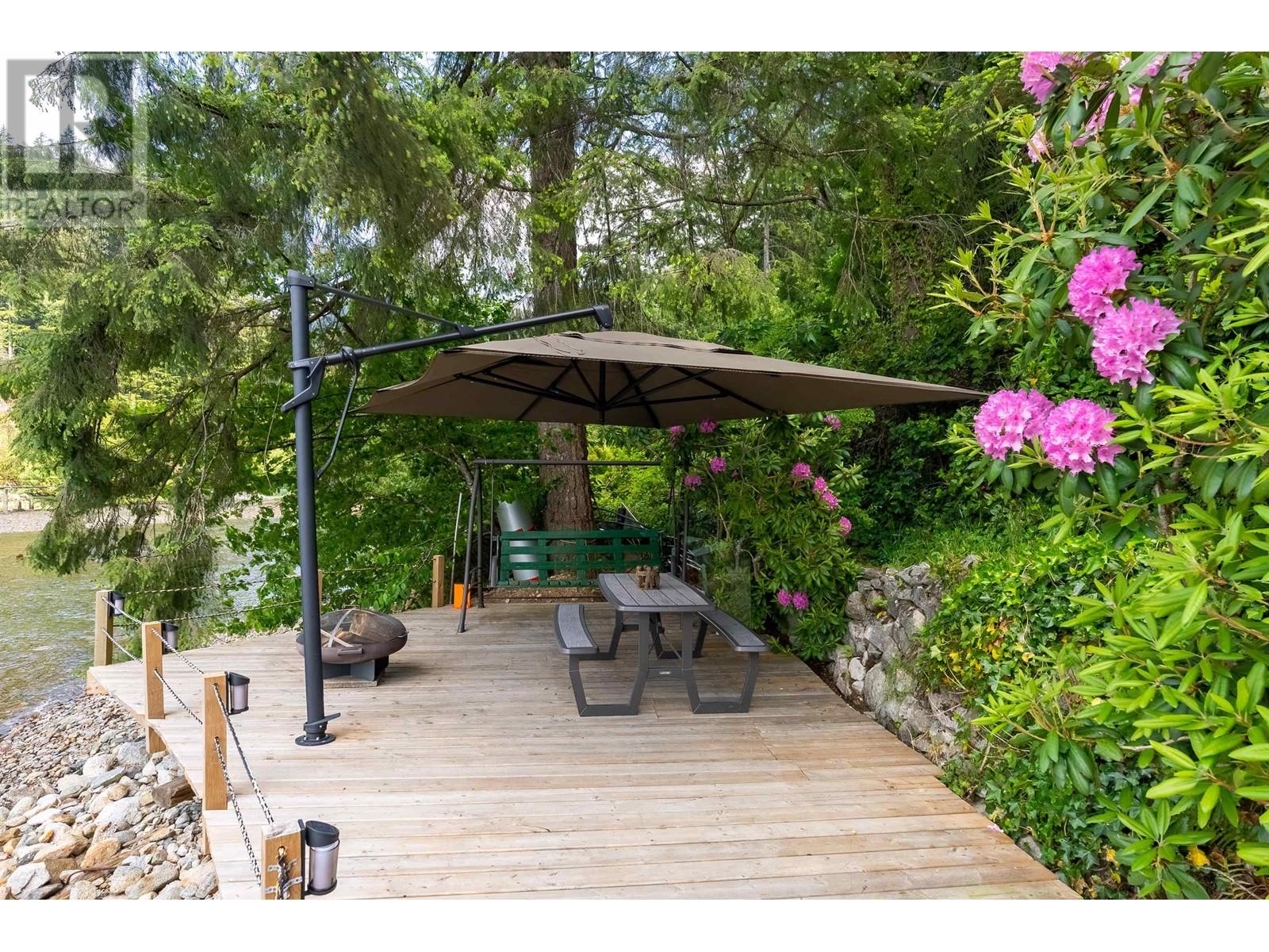 14 Buntzen Bay, North Vancouver, British Columbia  V0V 0V0 - Photo 24 - R2786727