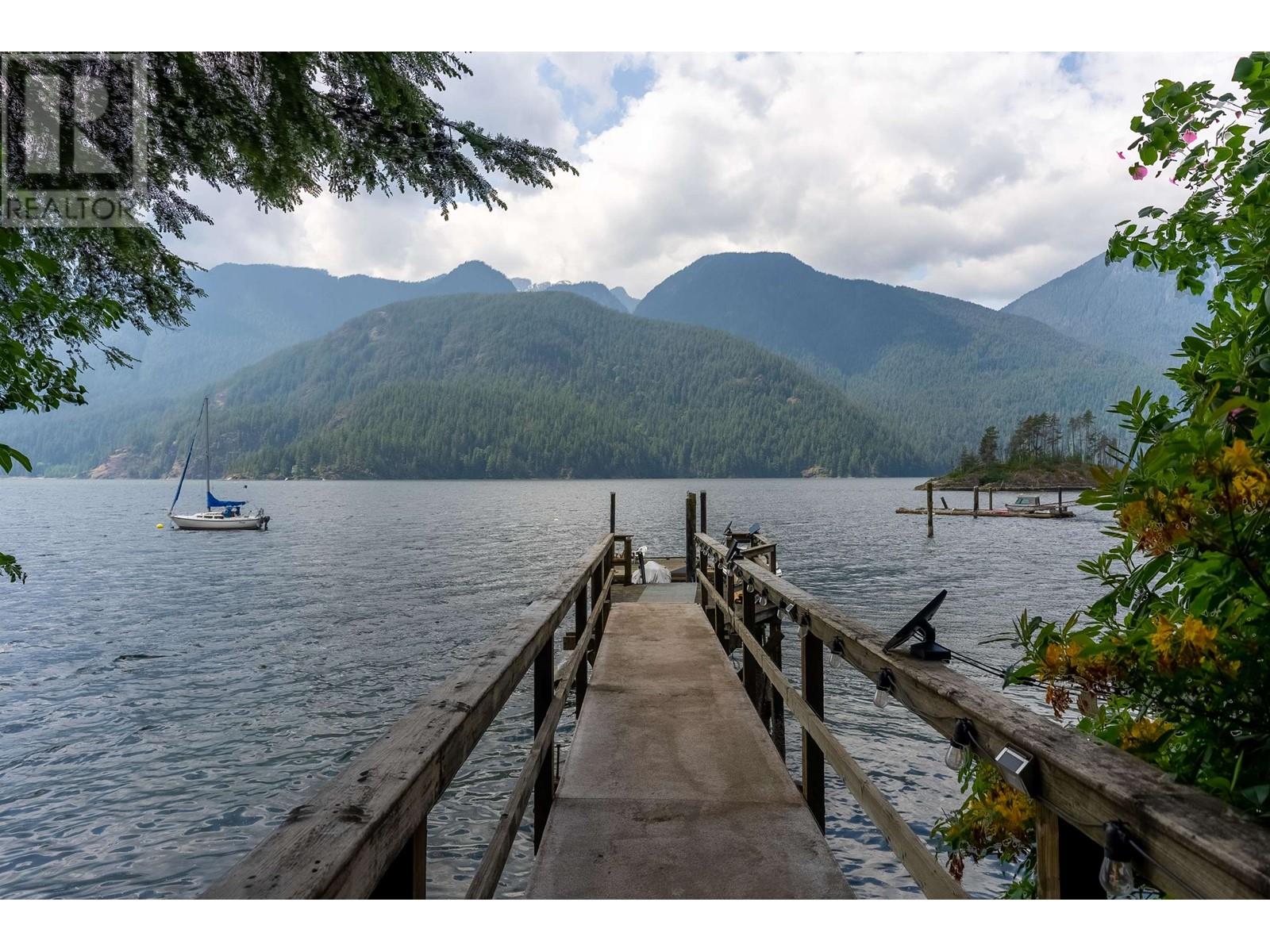 14 Buntzen Bay, North Vancouver, British Columbia  V0V 0V0 - Photo 26 - R2786727