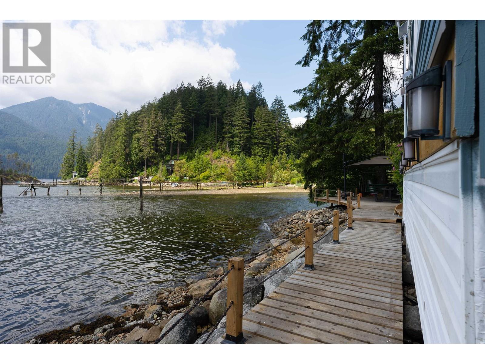 14 Buntzen Bay, North Vancouver, British Columbia  V0V 0V0 - Photo 27 - R2786727