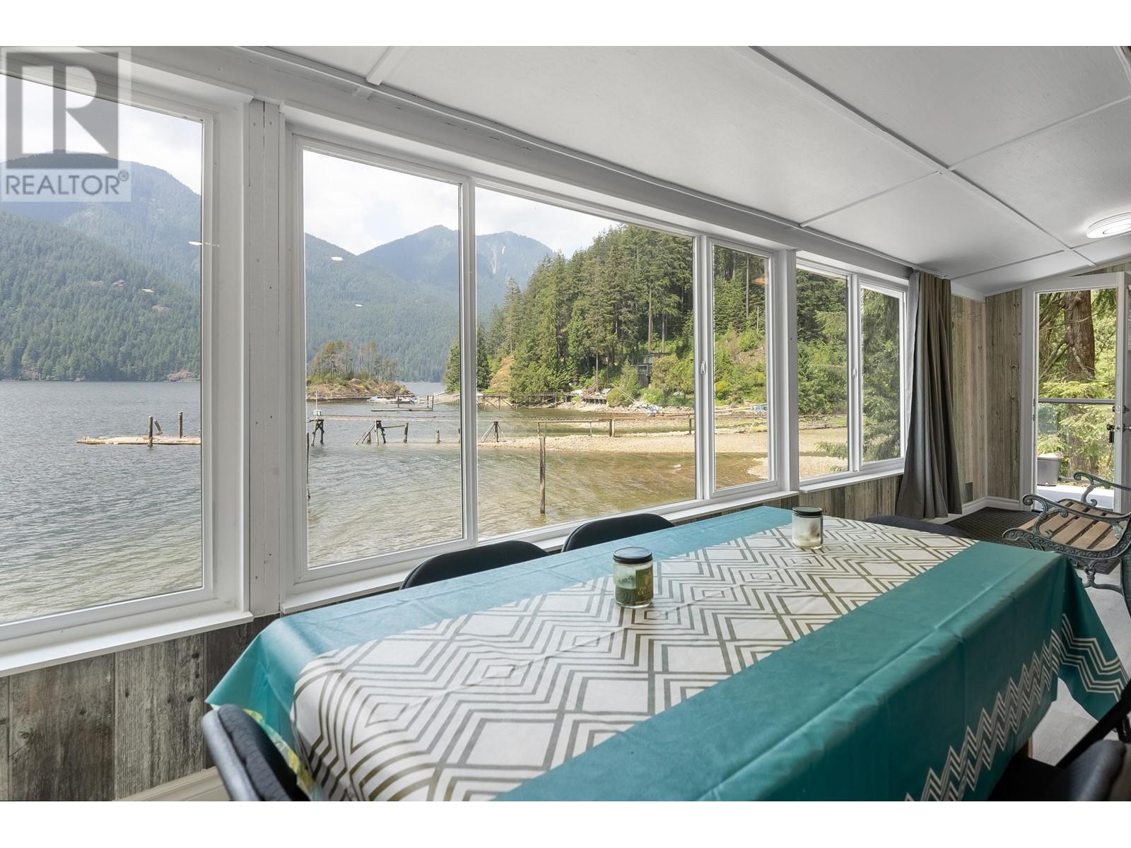 14 Buntzen Bay, North Vancouver, British Columbia  V0V 0V0 - Photo 6 - R2786727