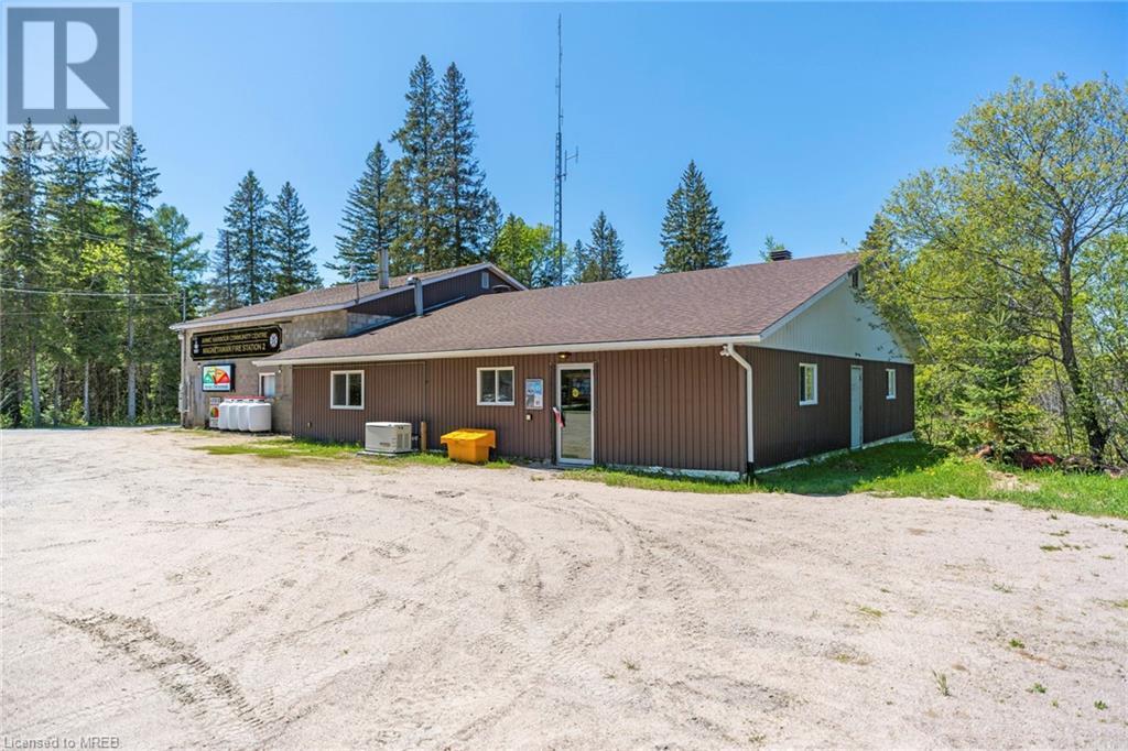 . Ahmic Lake Road, Magnetawan, Ontario    - Photo 28 - 40428604
