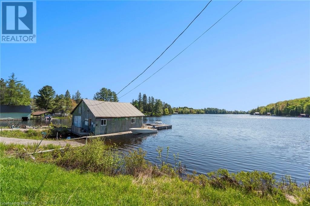 . Ahmic Lake Road, Magnetawan, Ontario    - Photo 31 - 40428604