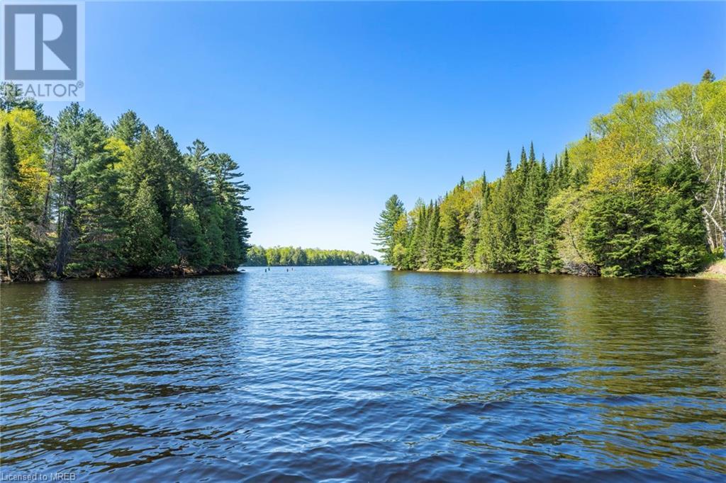 . Ahmic Lake Road, Magnetawan, Ontario    - Photo 38 - 40428604