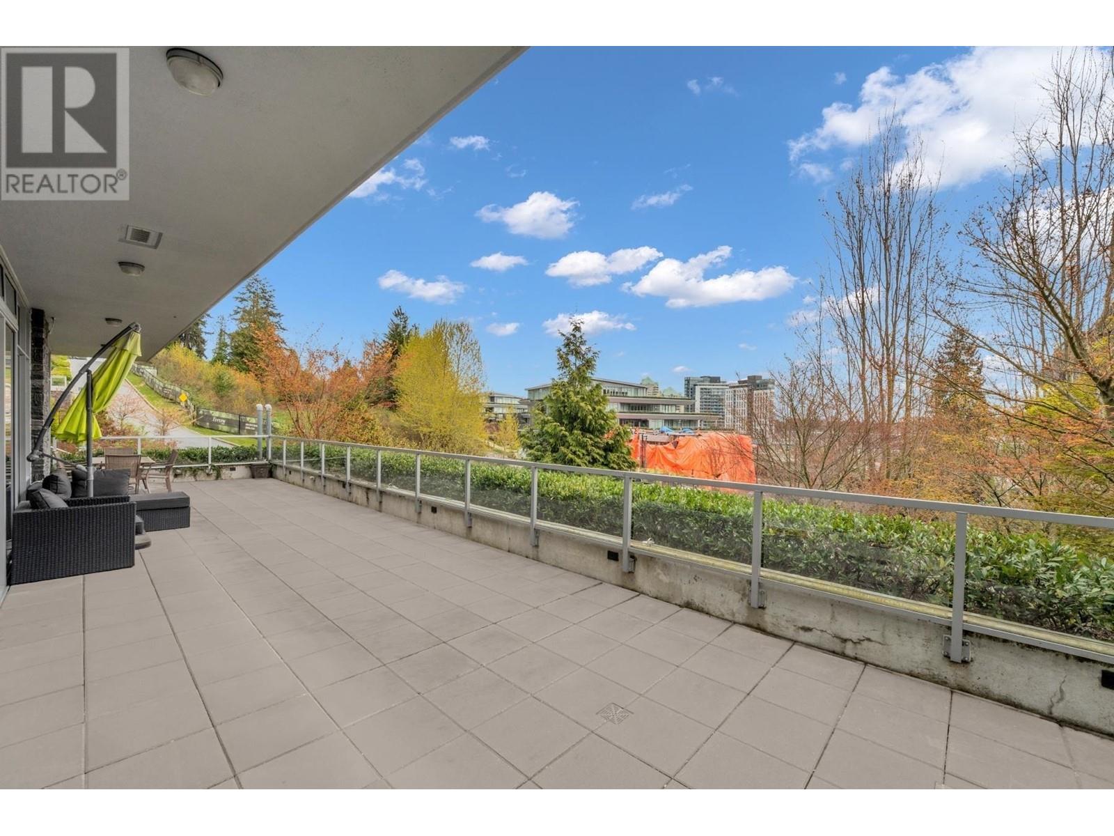 102 908 Keith Road, West Vancouver, British Columbia  V7T 1M3 - Photo 3 - R2786801