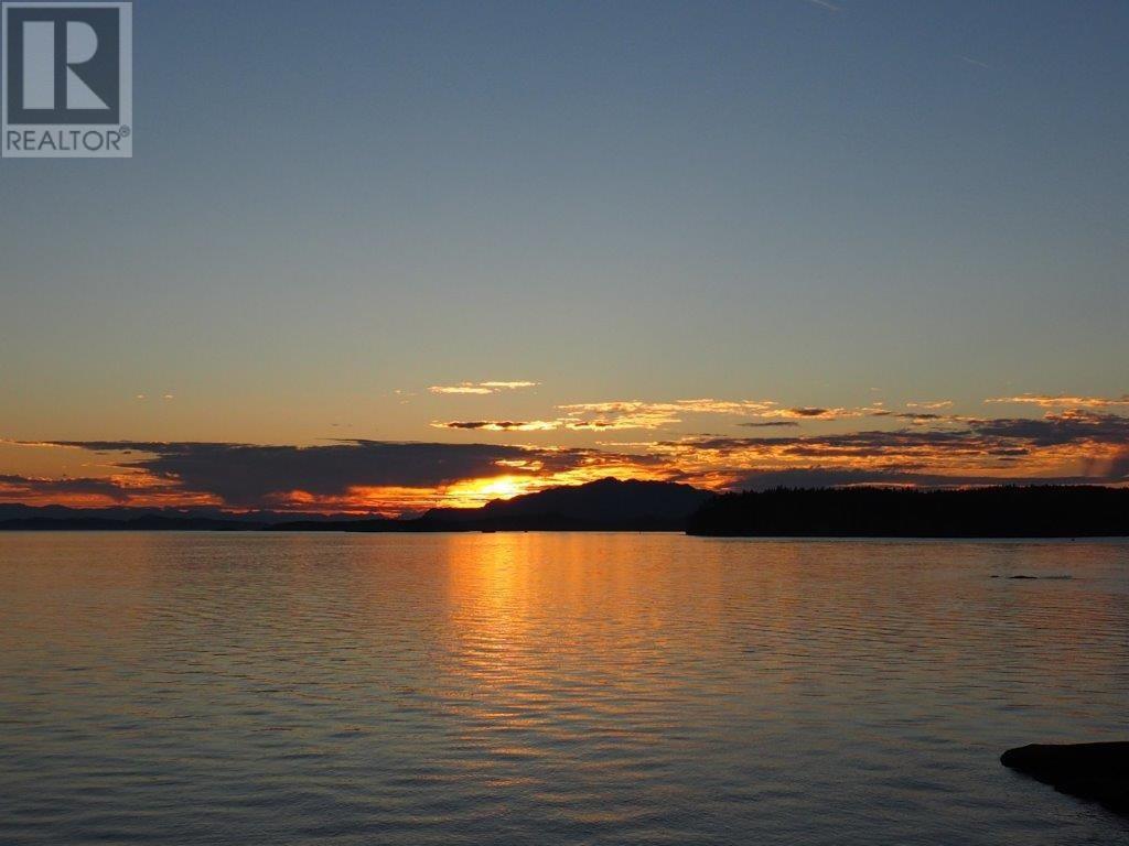 West Trail Island, Halfmoon Bay, British Columbia  V0V 0V0 - Photo 4 - R2786876