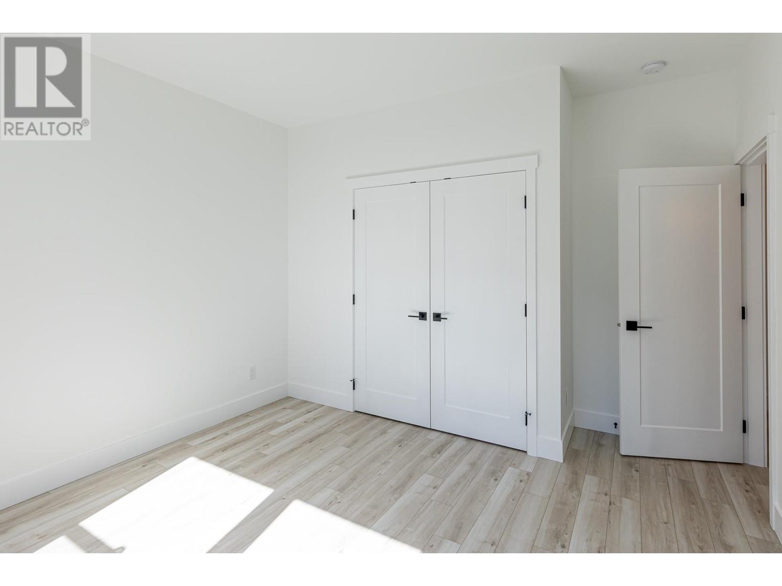 3010 Green Way, Roberts Creek, British Columbia  V0N 2W0 - Photo 15 - R2786927