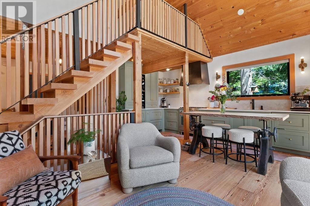 23 Cloudburst Road, Whistler, British Columbia  V0N 1B1 - Photo 1 - R2787022