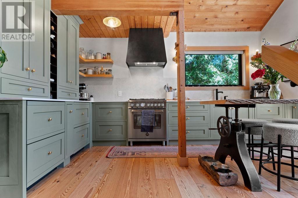 23 Cloudburst Road, Whistler, British Columbia  V0N 1B1 - Photo 6 - R2787022