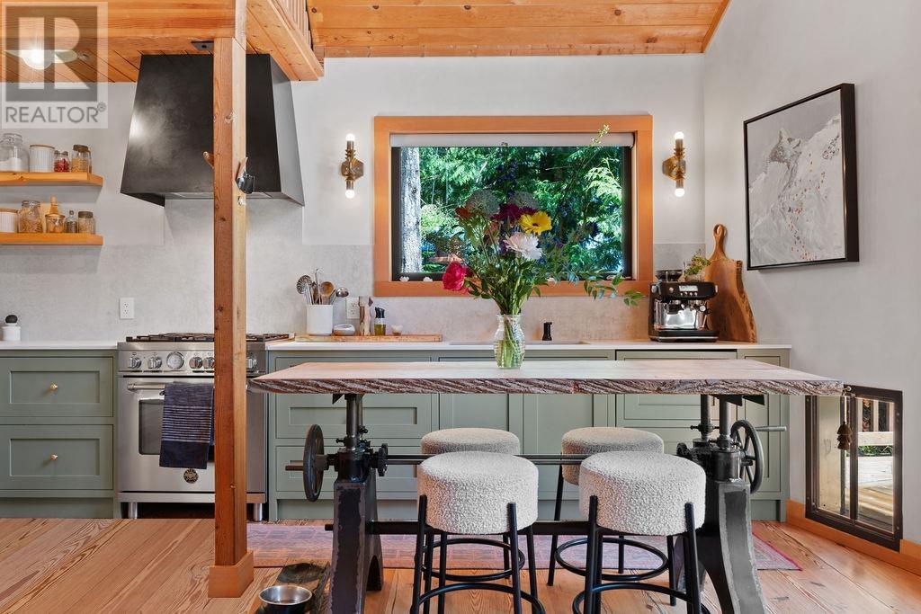 23 Cloudburst Road, Whistler, British Columbia  V0N 1B1 - Photo 7 - R2787022