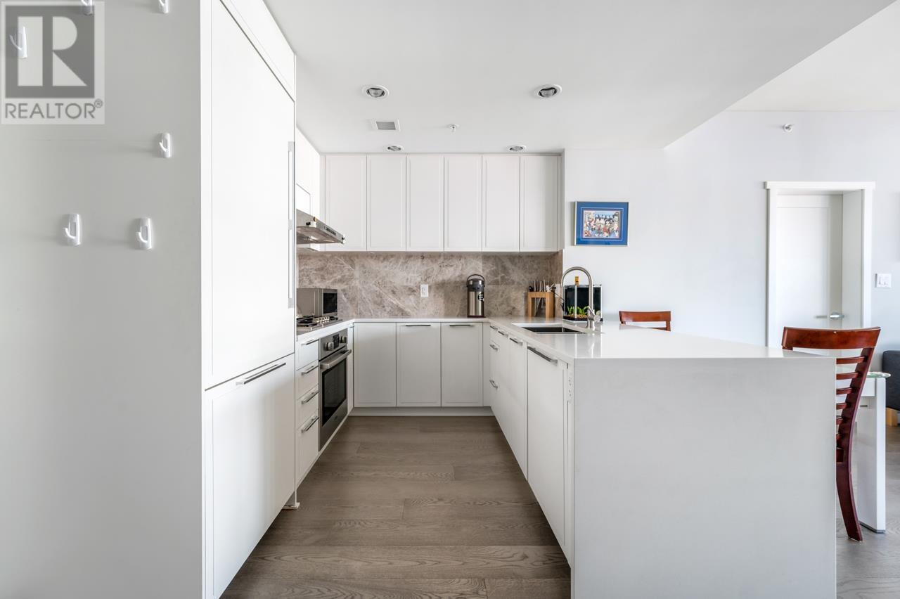 808 118 Carrie Cates Court, North Vancouver, British Columbia  V7L 0B2 - Photo 6 - R2785295