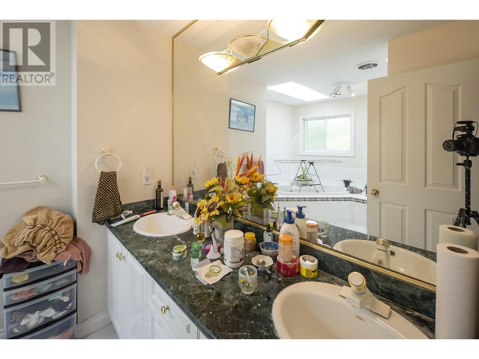 7551 Lucas Road, Richmond, British Columbia  V6Y 1G1 - Photo 13 - R2783105