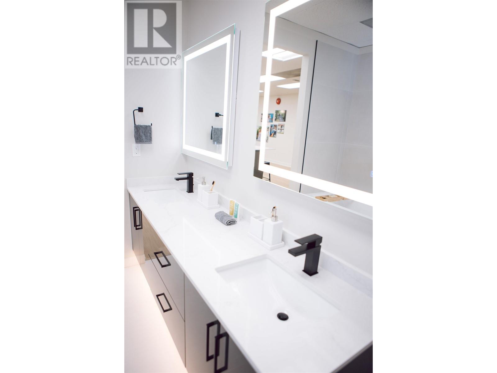 117 3420 Queenston Avenue, Coquitlam, British Columbia  V3E 3H1 - Photo 14 - R2784870