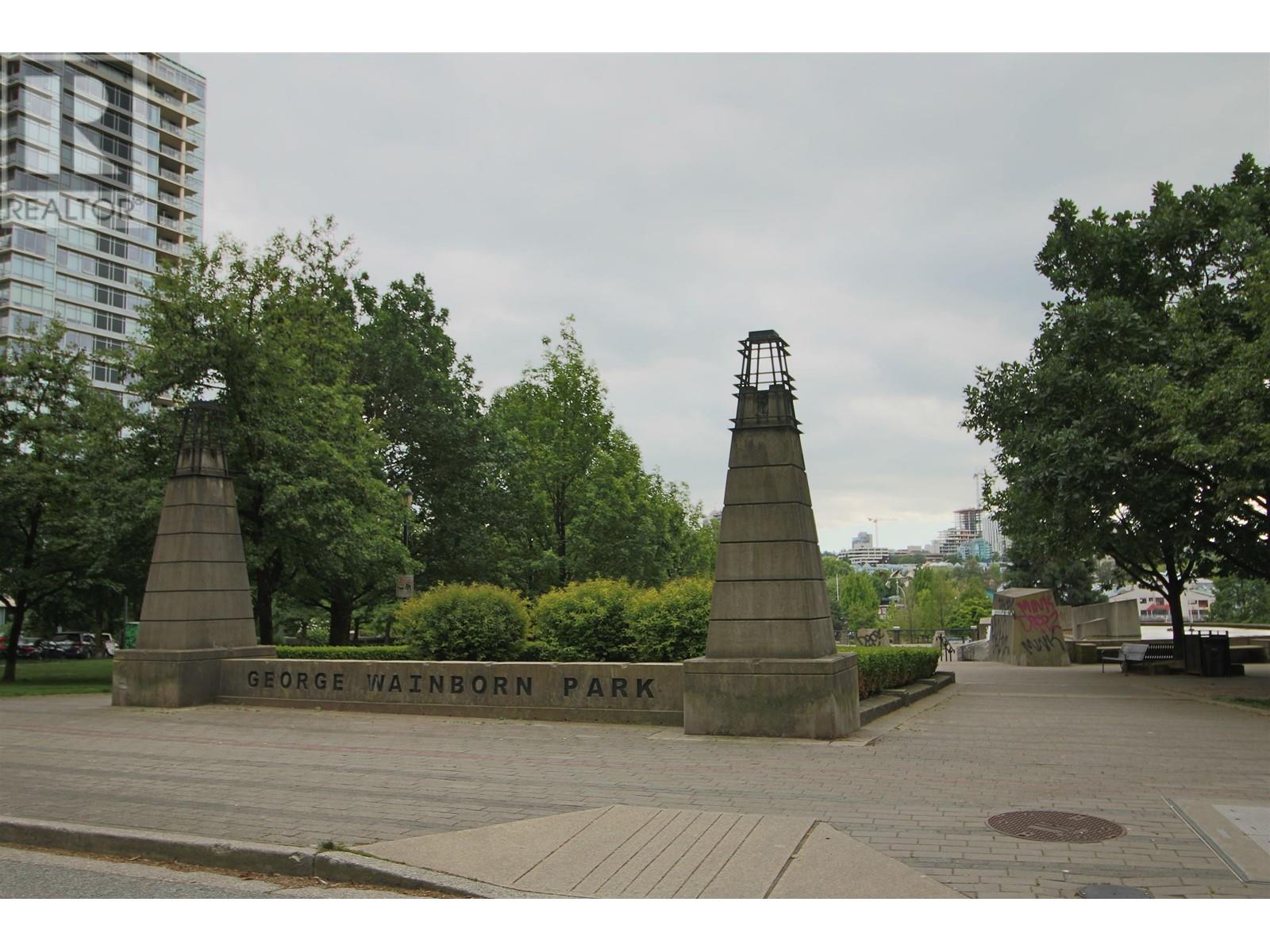 803 1495 Richards Street, Vancouver, British Columbia  V6Z 3E3 - Photo 4 - R2778307