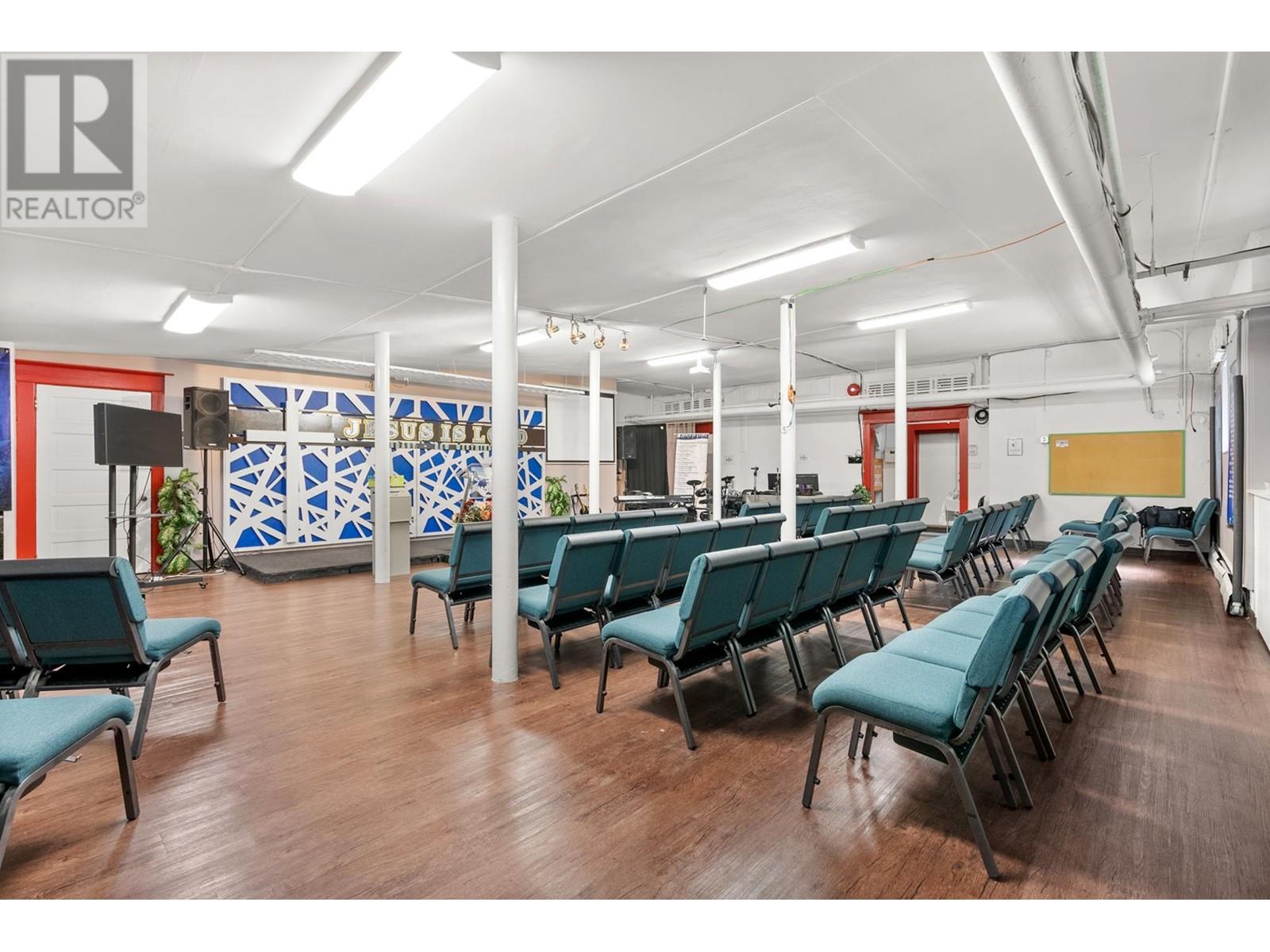 1105 Sixth Avenue, New Westminster, British Columbia  V3M 2B7 - Photo 20 - R2782618