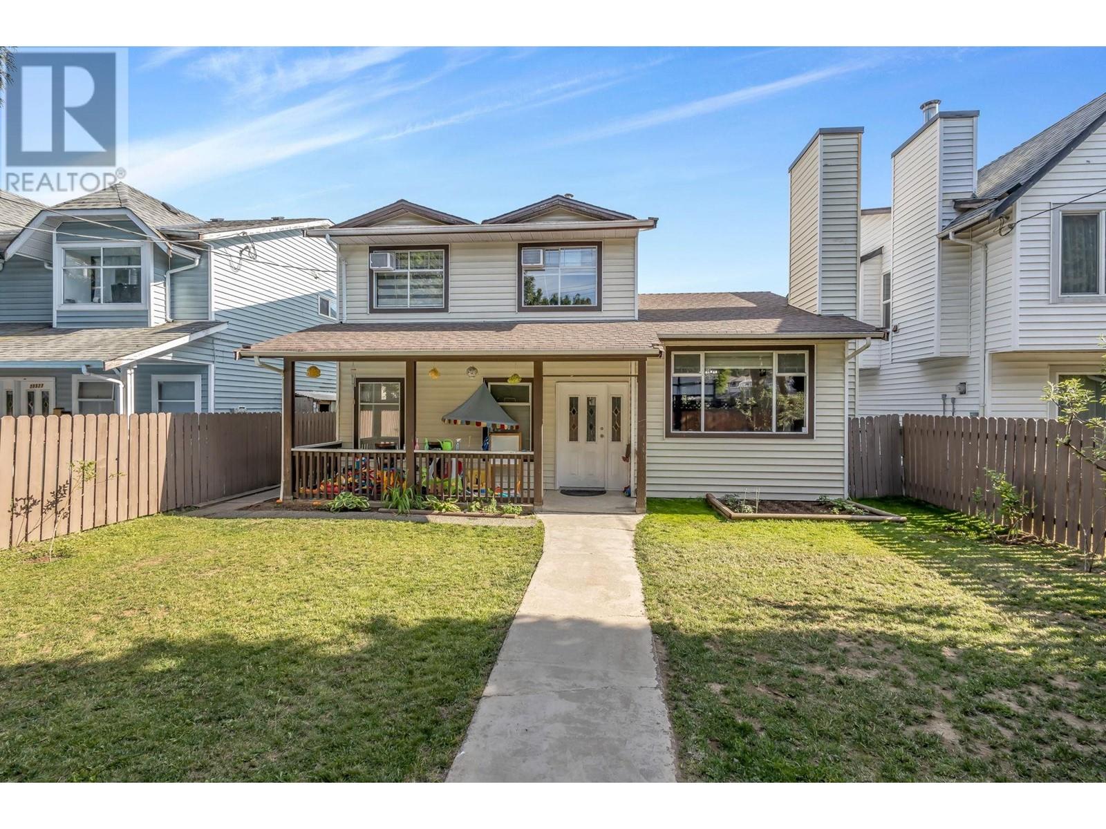 21516 DEWDNEY TRUNK ROAD, maple ridge, British Columbia
