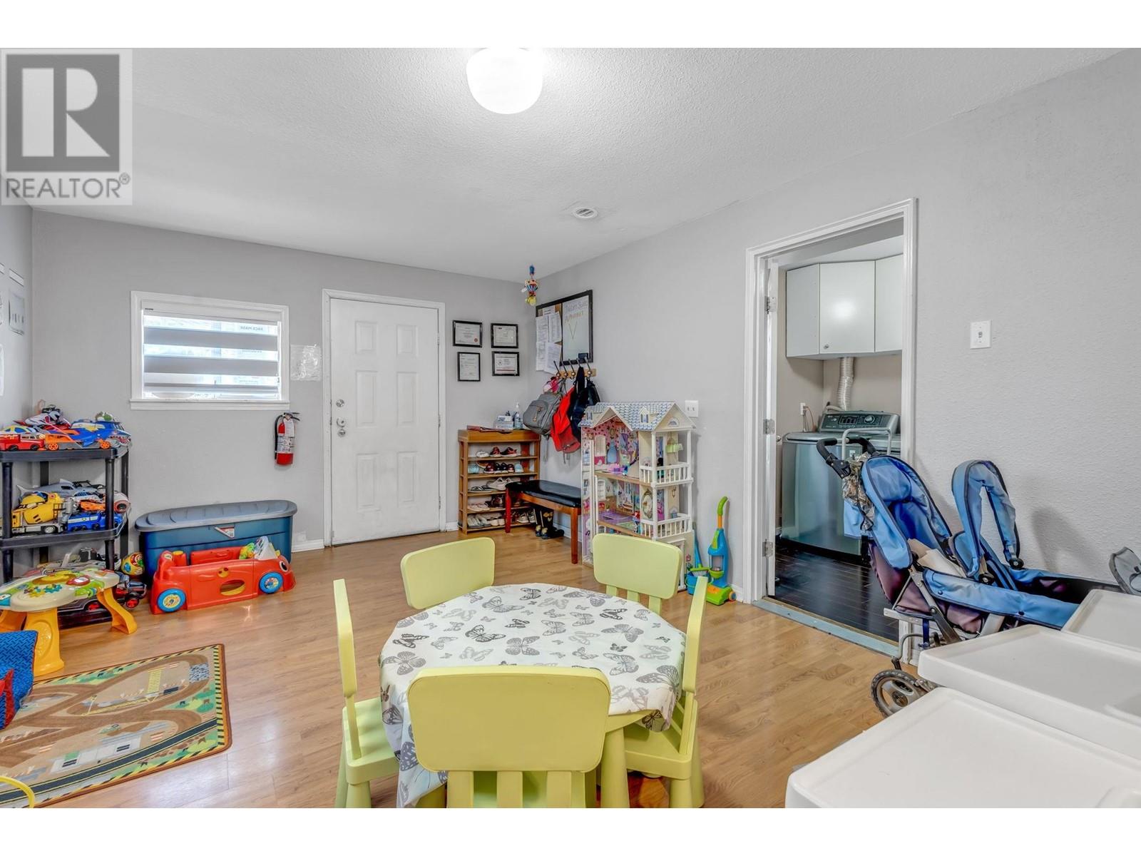 21516 Dewdney Trunk Road, Maple Ridge, British Columbia  V2X 3G4 - Photo 21 - R2785782